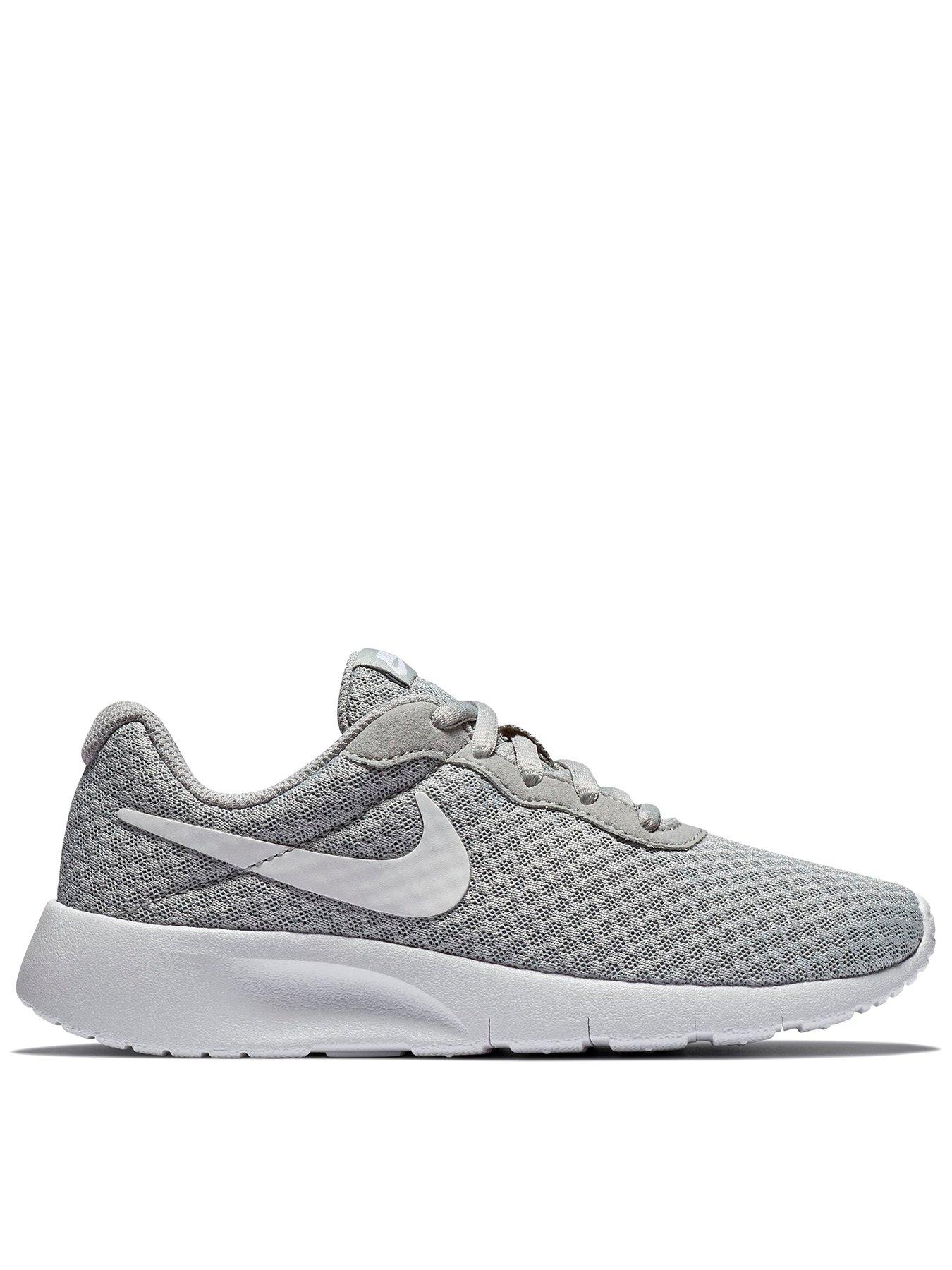 nike tanjun grey trainers