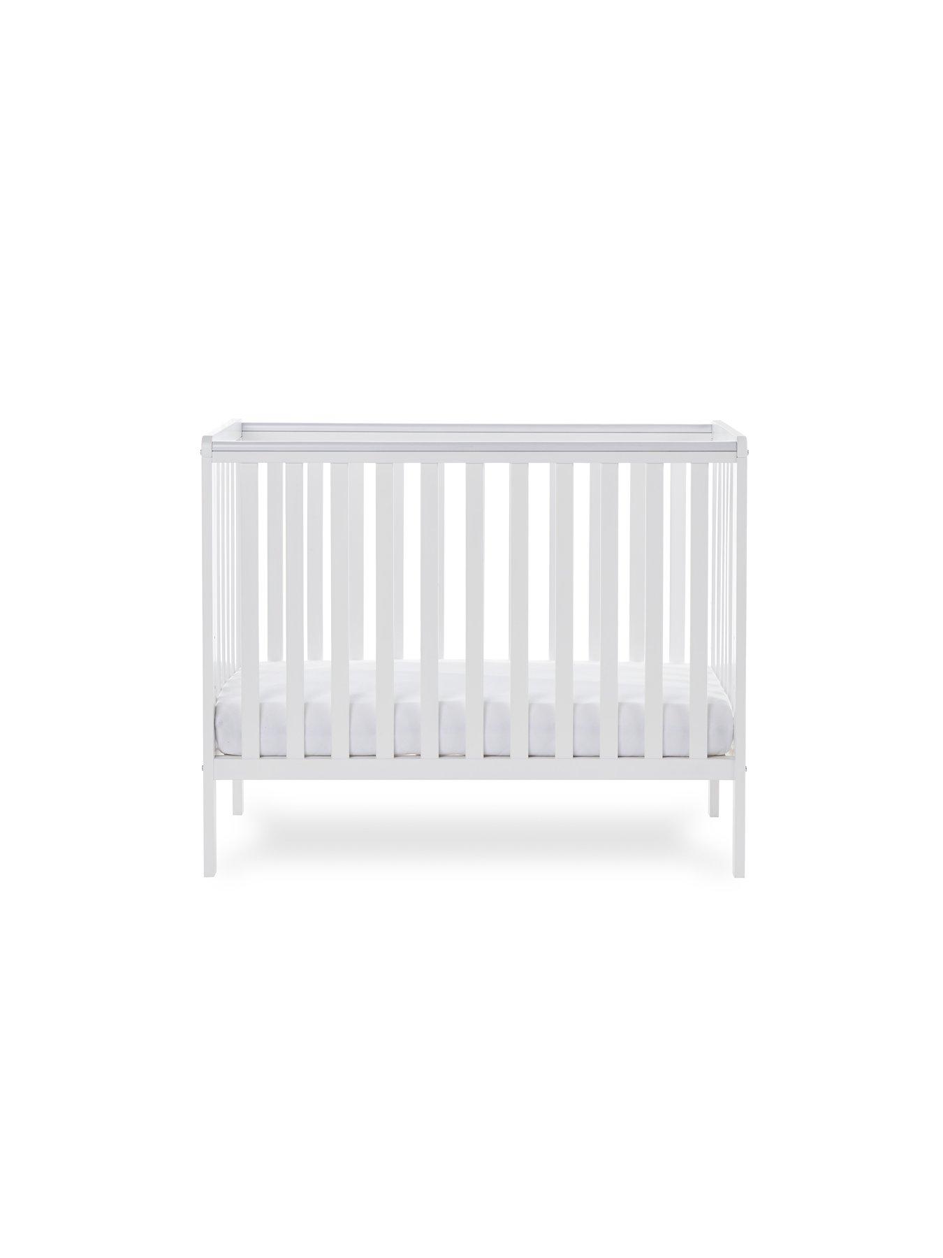 obaby bantam space saver cot