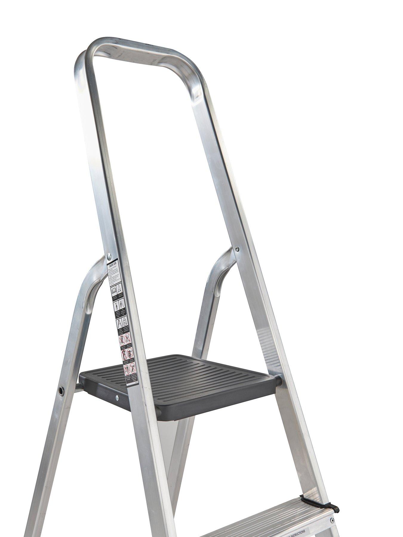 Image 5 of 6 of Werner 5 Tread Stepladder