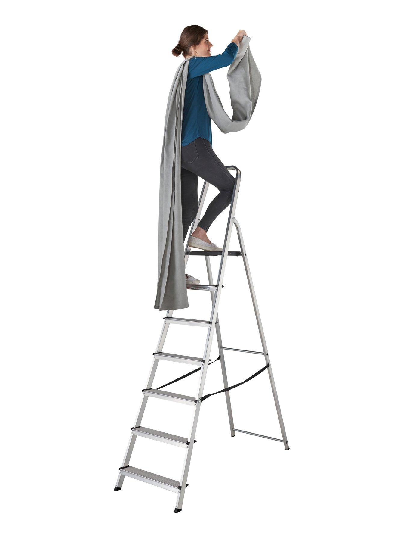 Benchmark 3 Step Aluminum Step Ladder, with High Handrail