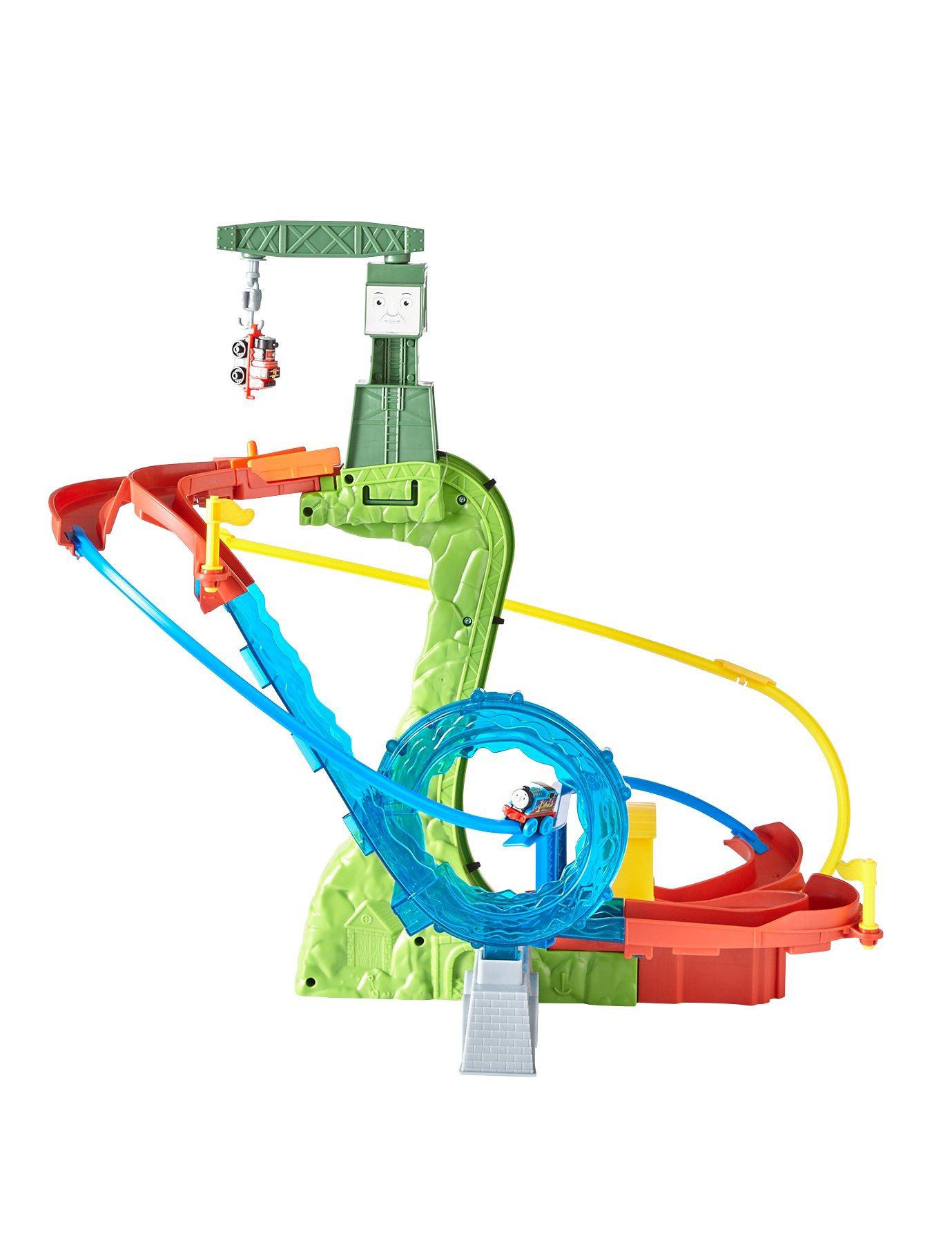 thomas & friends cgm19 minis motorised raceway set