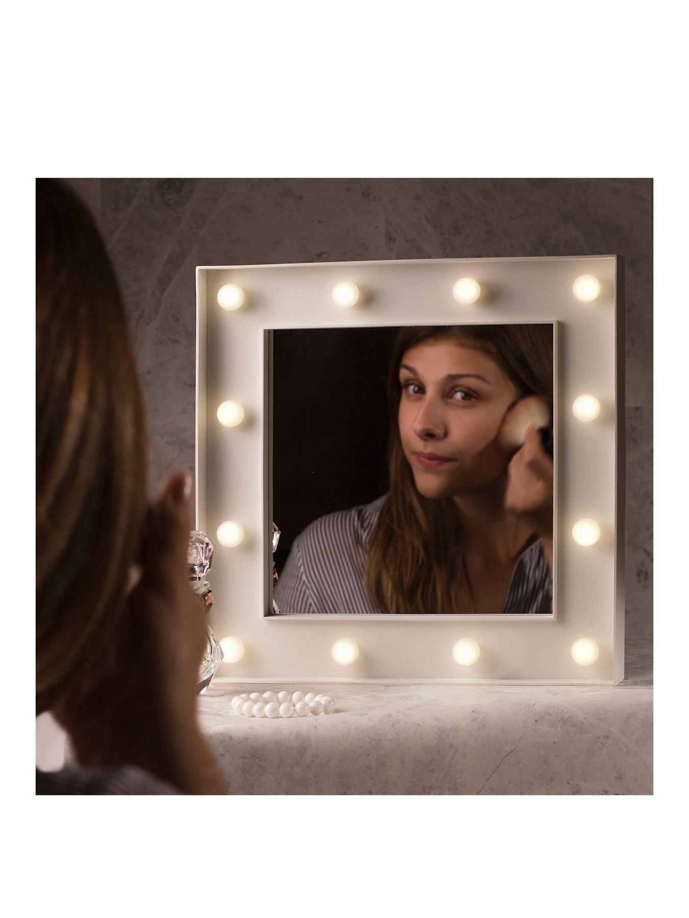 Hollywood Mirror