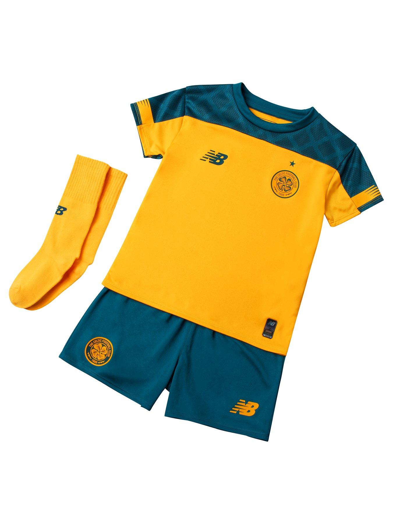 Celtic | Football shirts & kits | Sportswear | Child & baby Celtic | Football shirts & kits | Sportswear | Child & baby