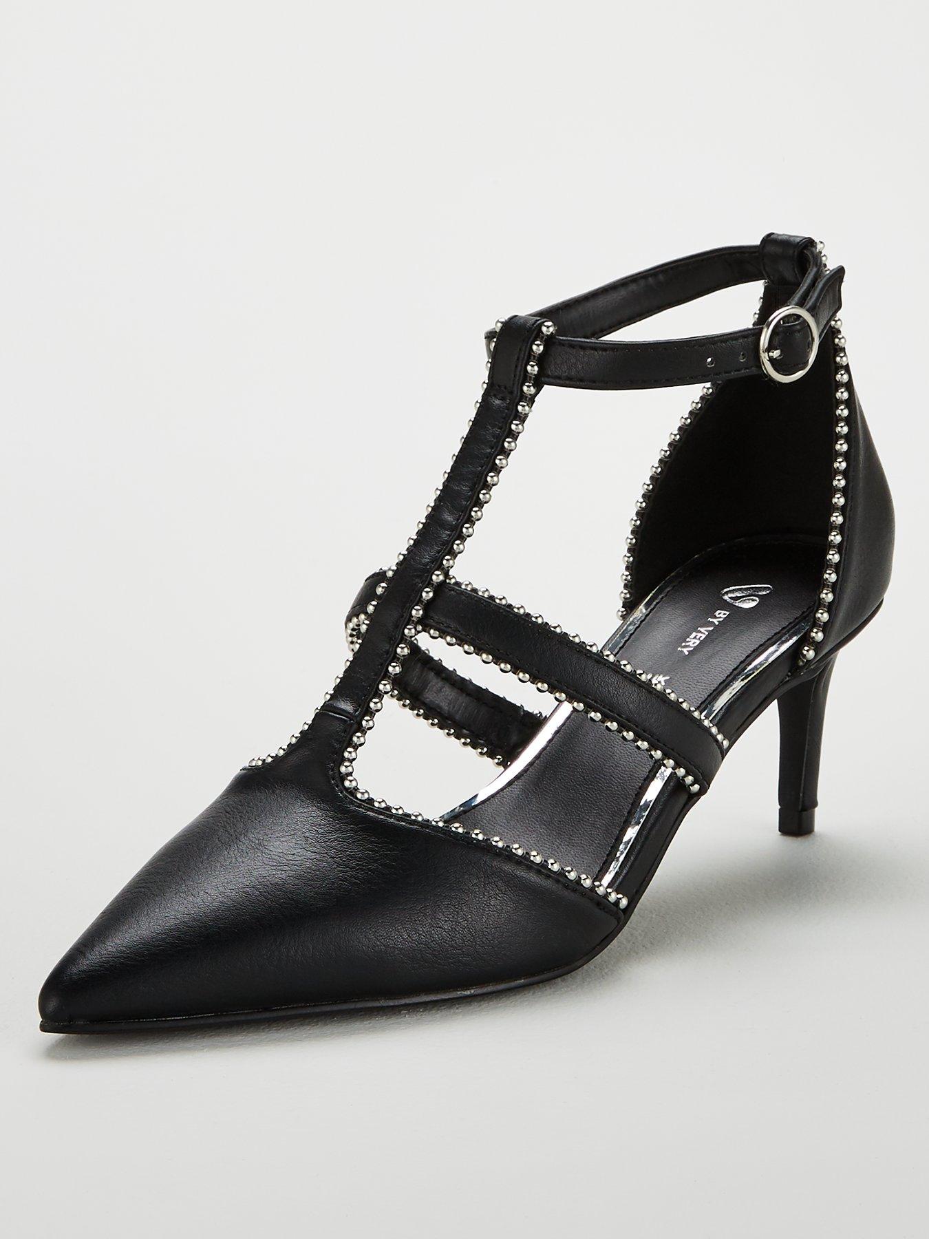 black mid heel shoes uk