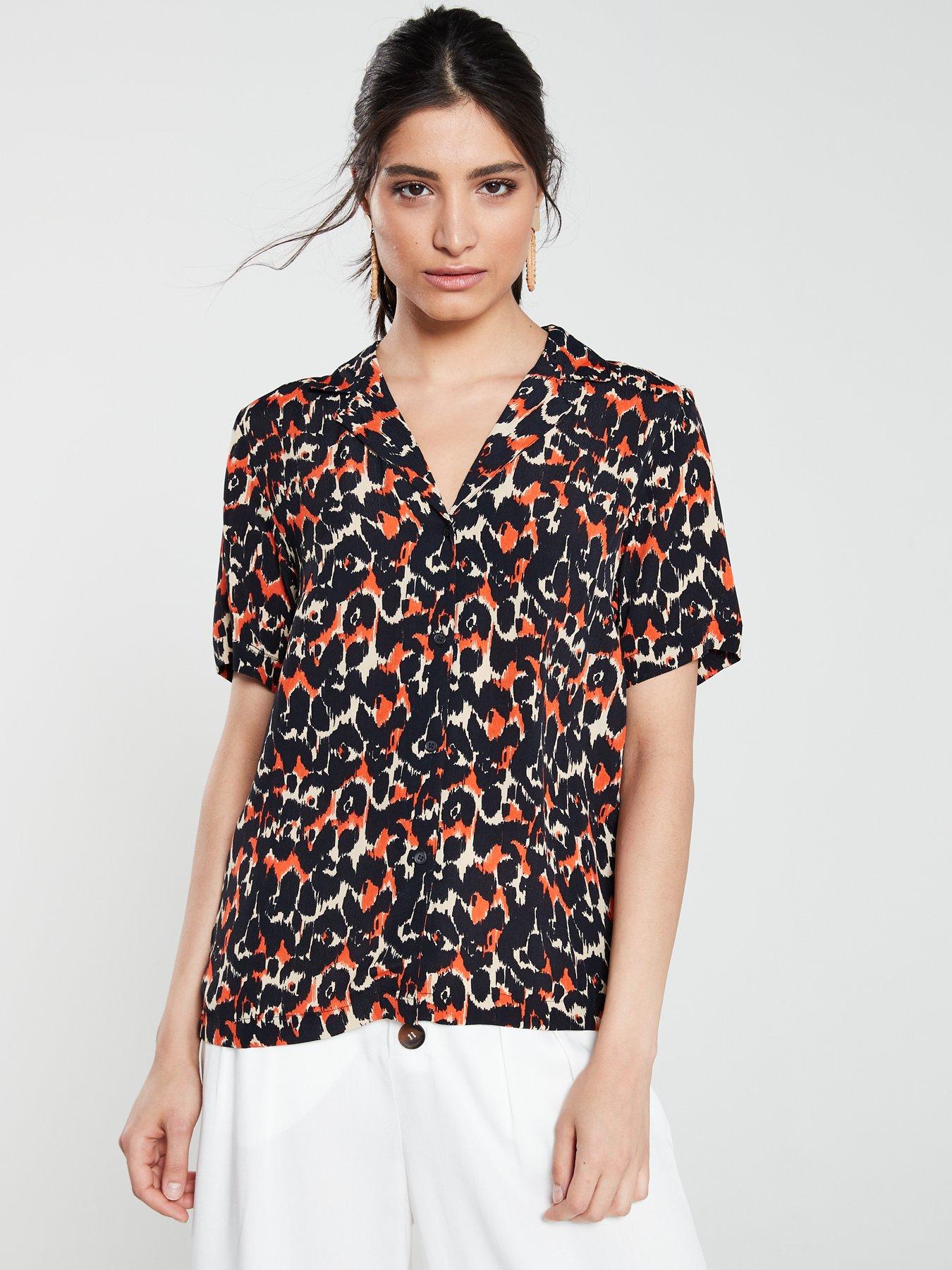 V By Very Revere Collar Button Front Blouse review