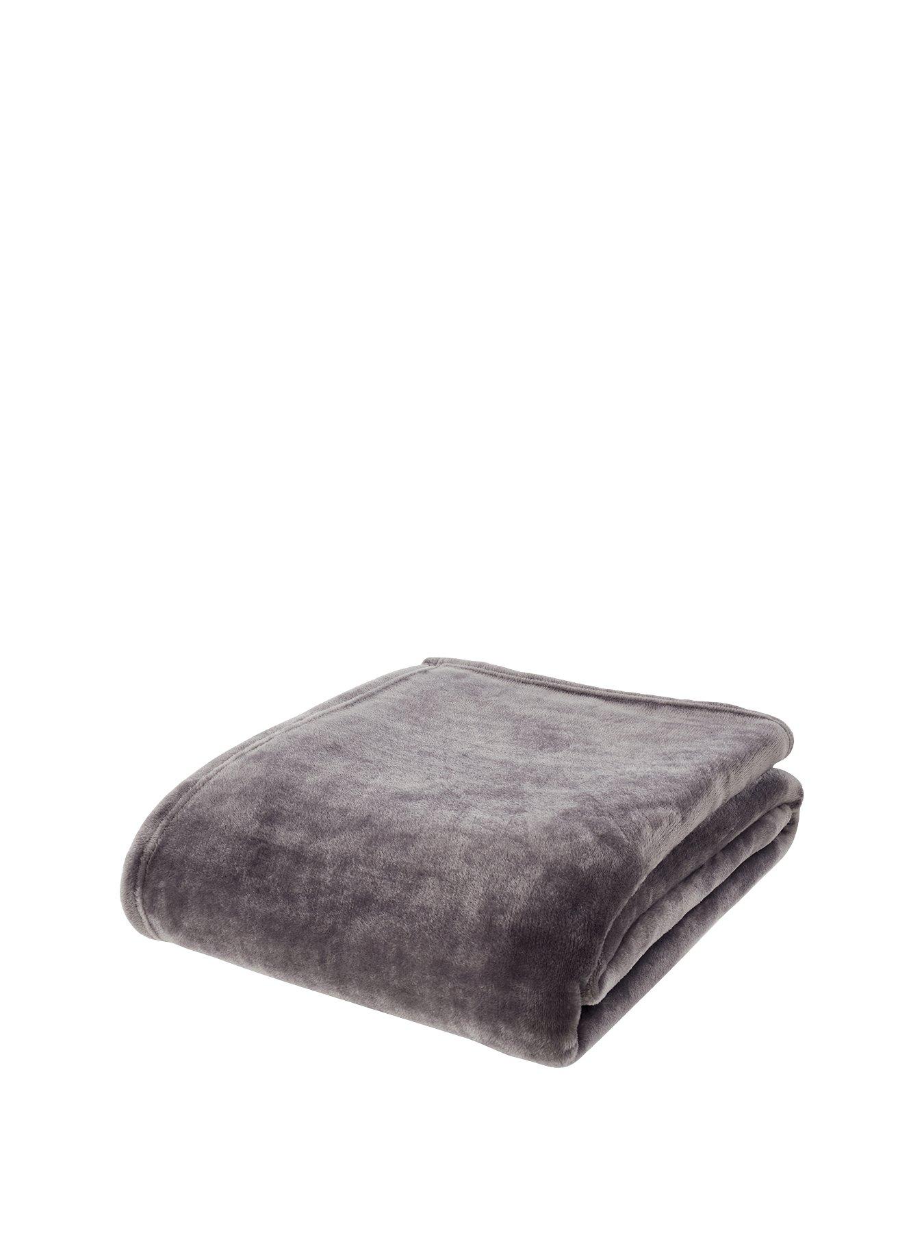 Catherine Lansfield Raschel Extra Large Throw