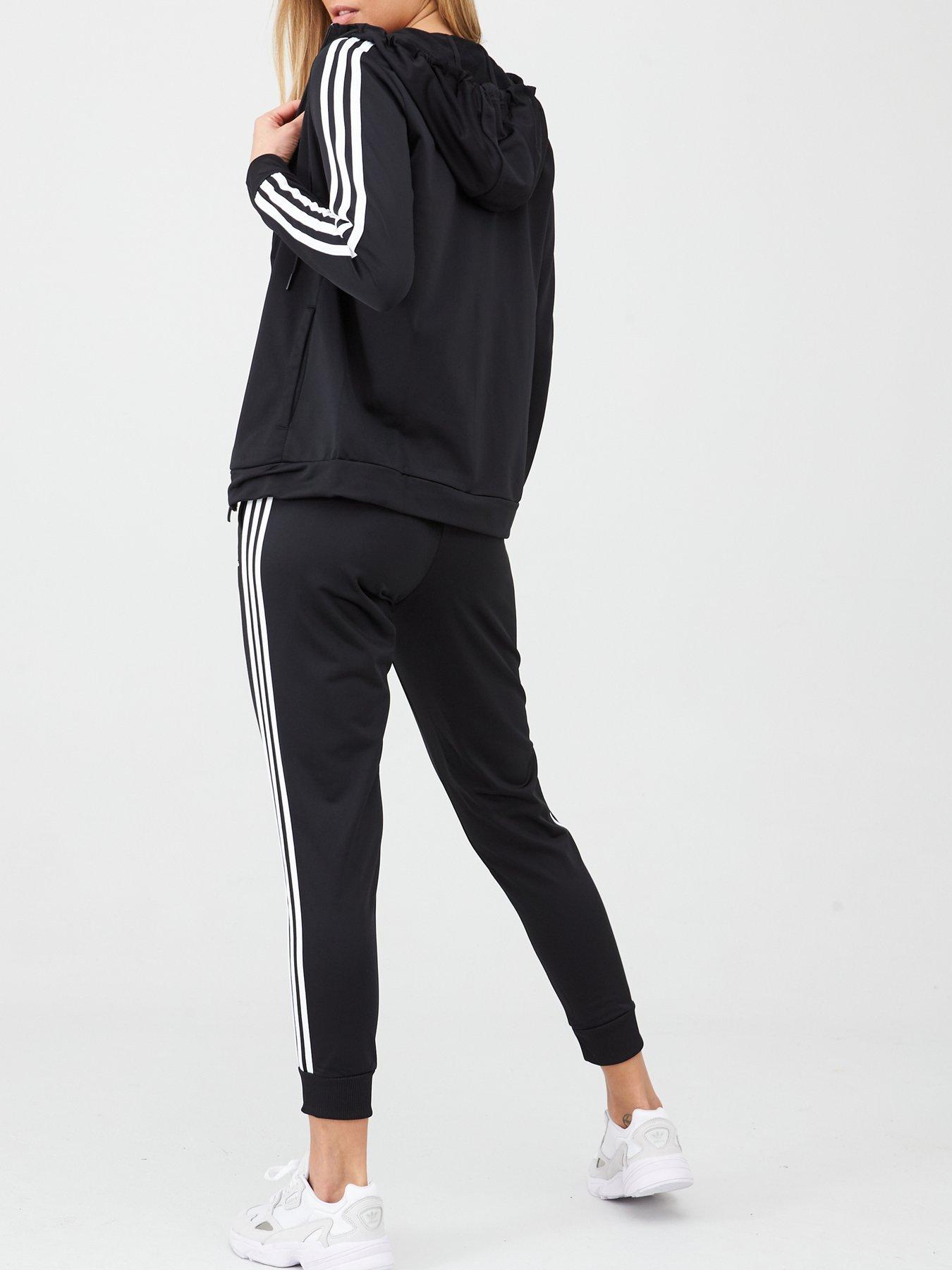 very adidas tracksuit