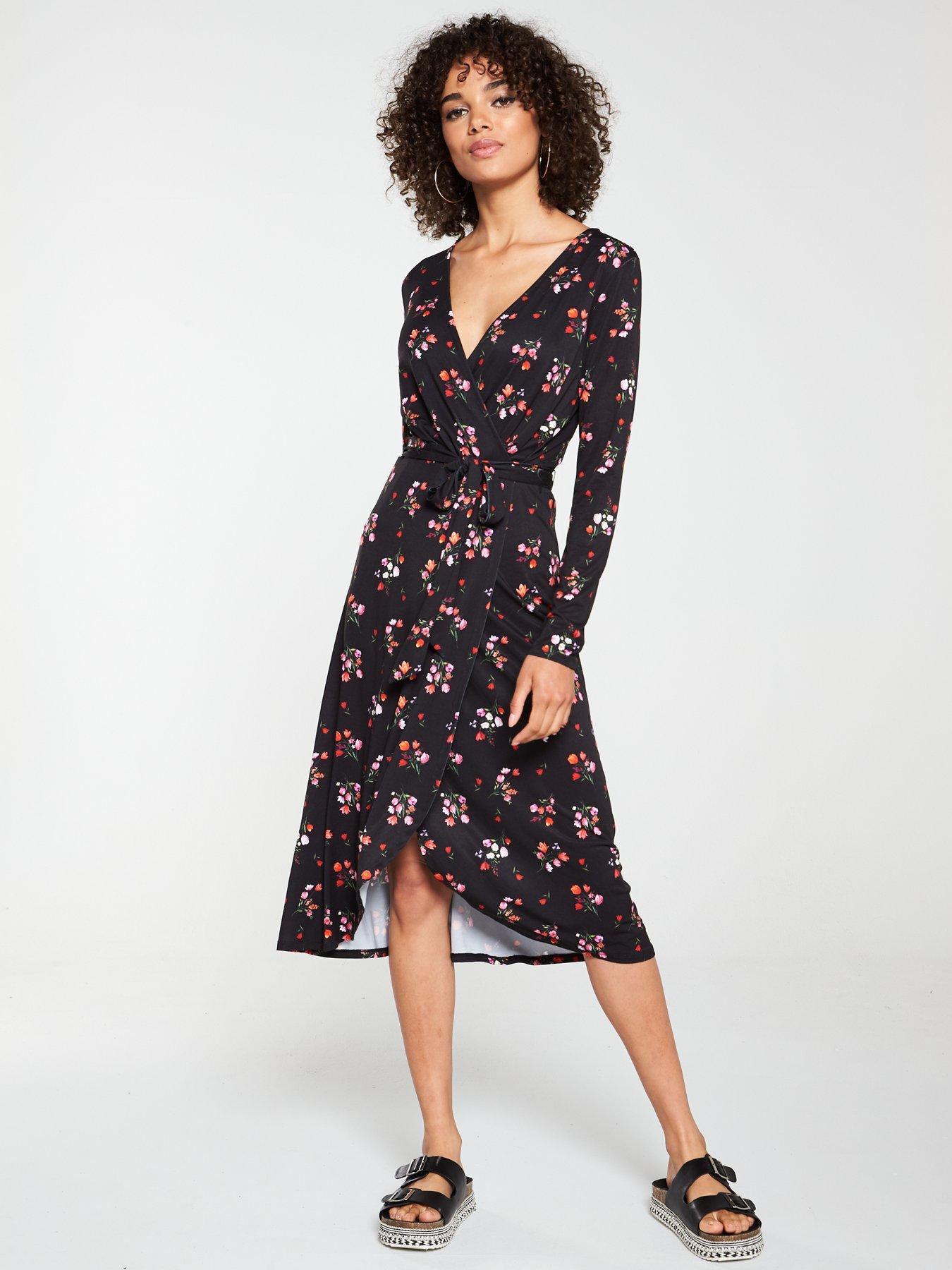 three quarter sleeve dresses uk