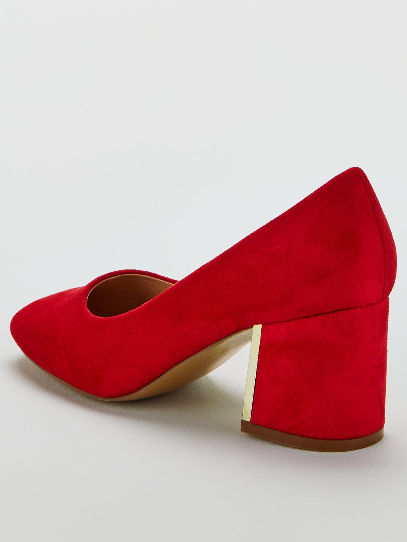 wide fit red court shoes uk