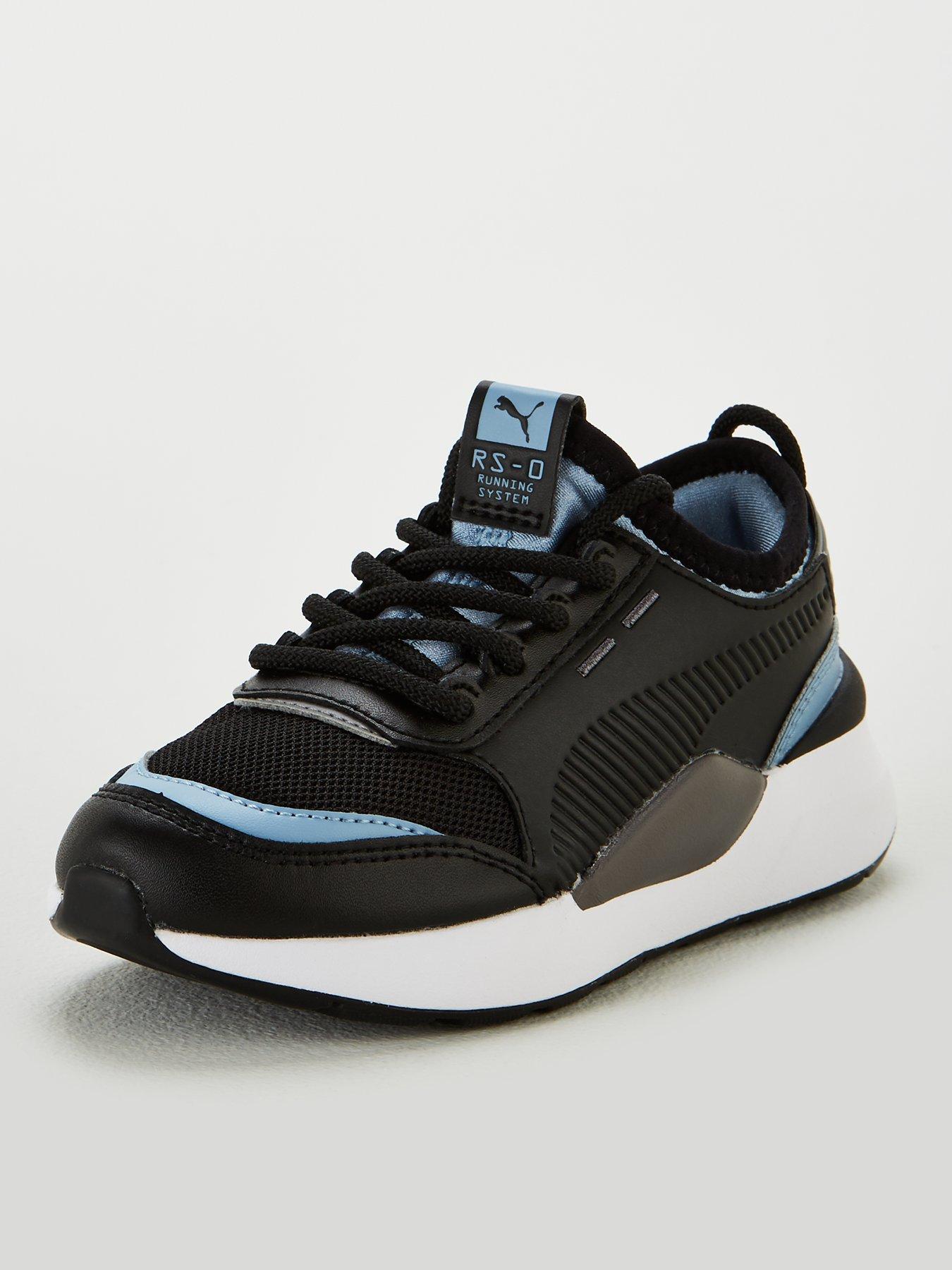 childrens puma trainers