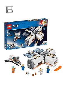 LEGO City 60227 Lunar Space Station with Astronauts Minifigures