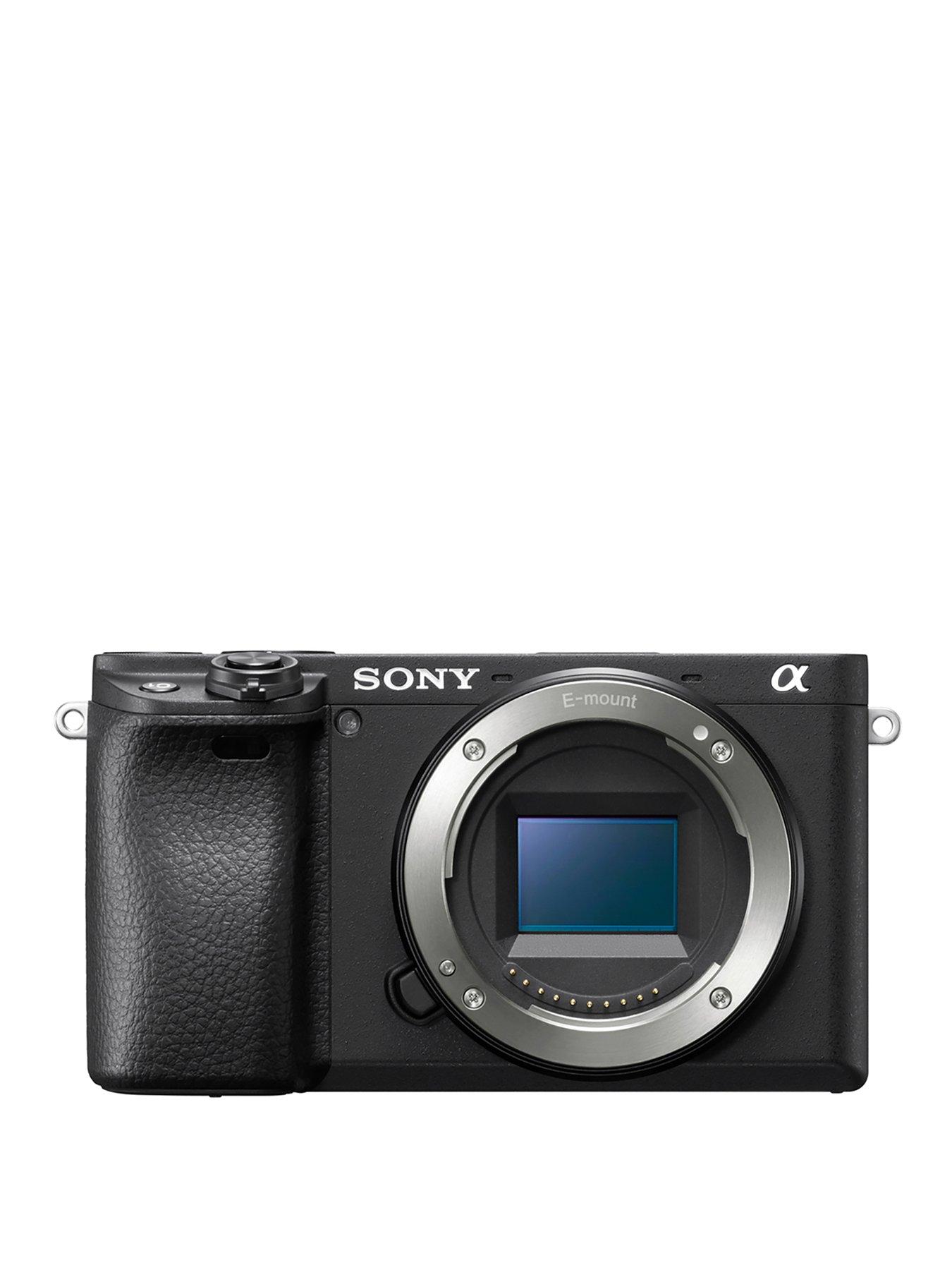 α6400 E-mount Mirrorless Camera with APS-C Sensor and Real-time Eye AF