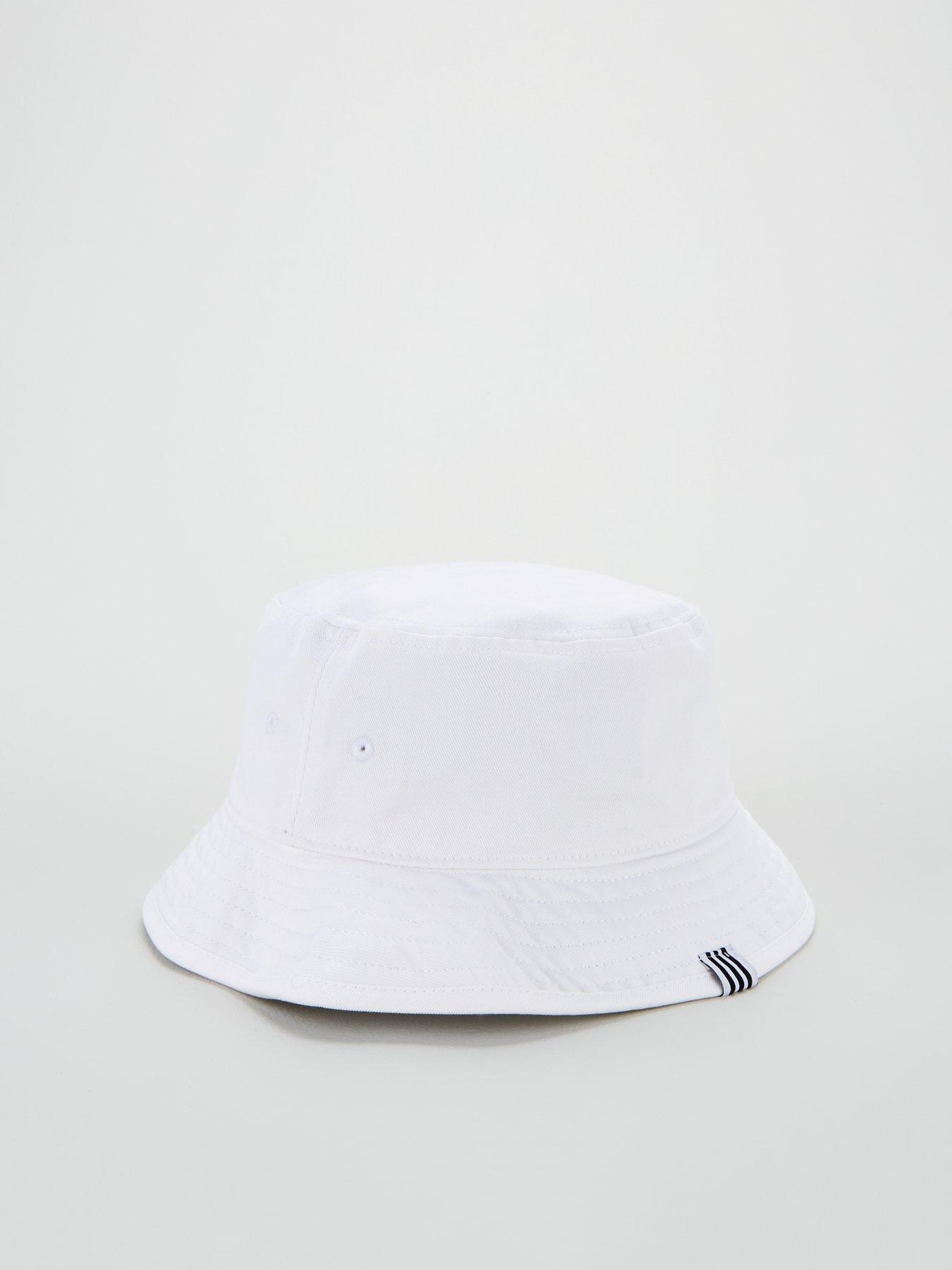 white bucket hat uk