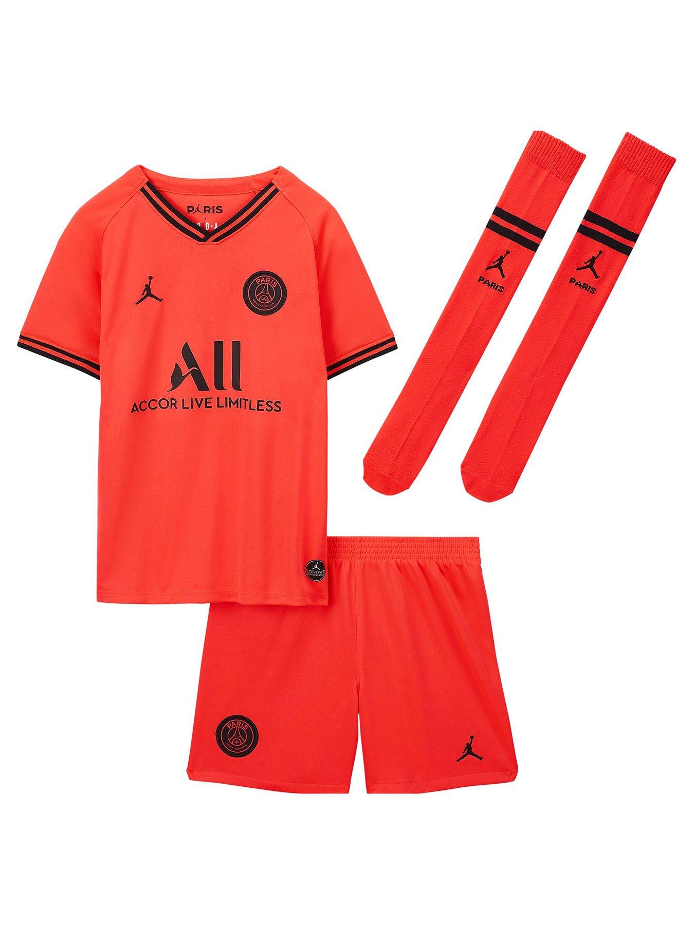 psg multi coloured kit