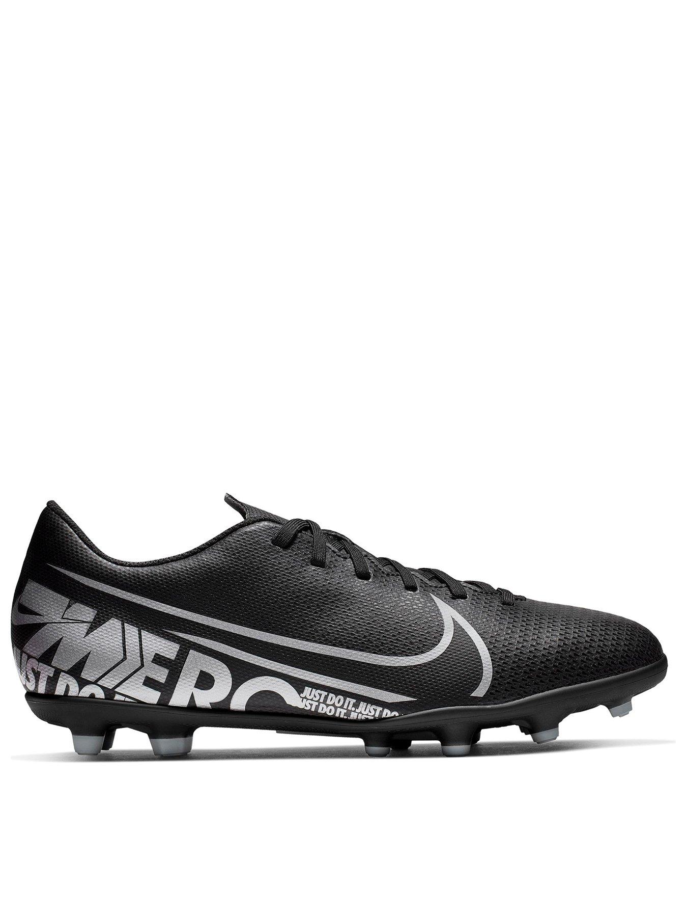 black mercurial football boots