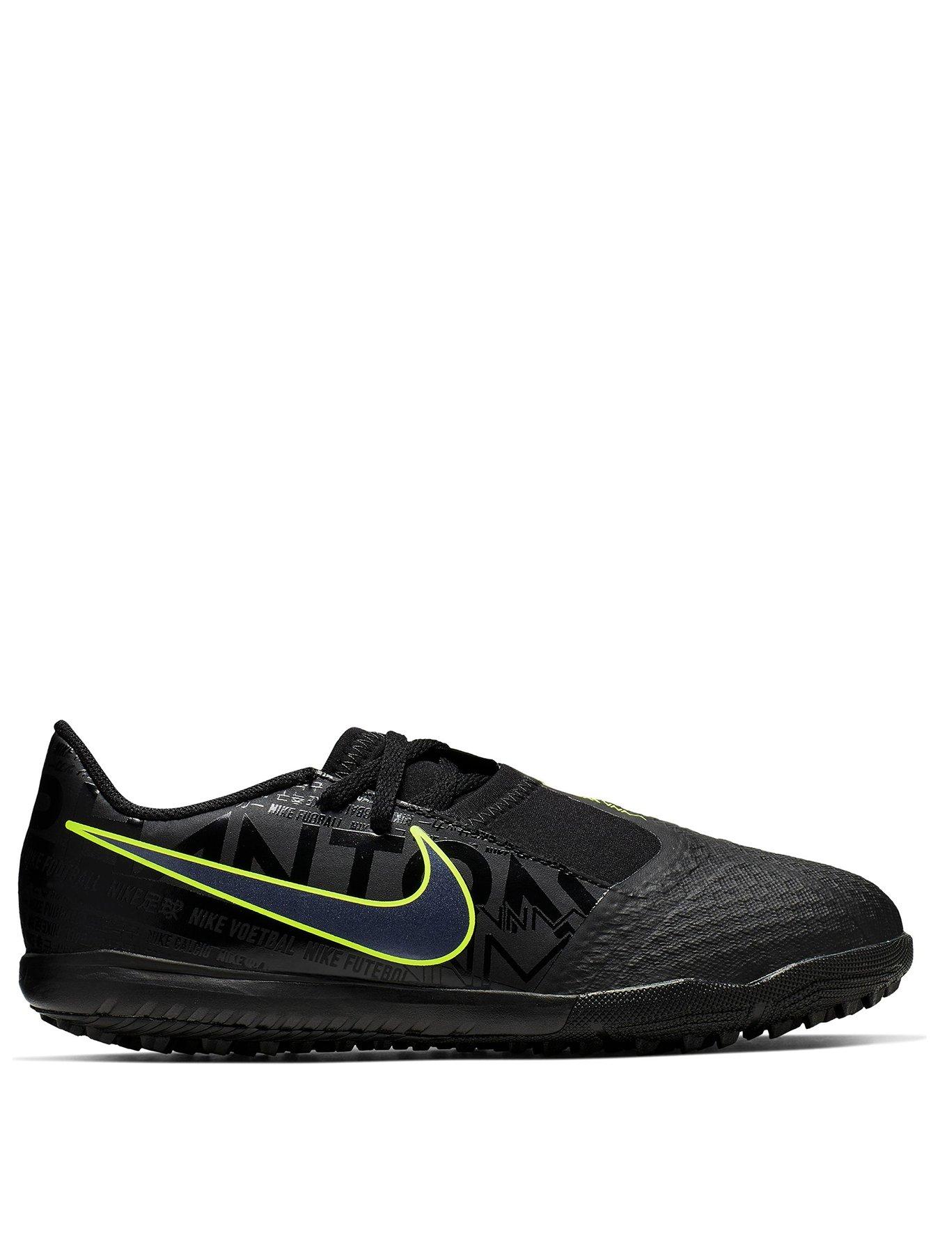 black astro trainers junior