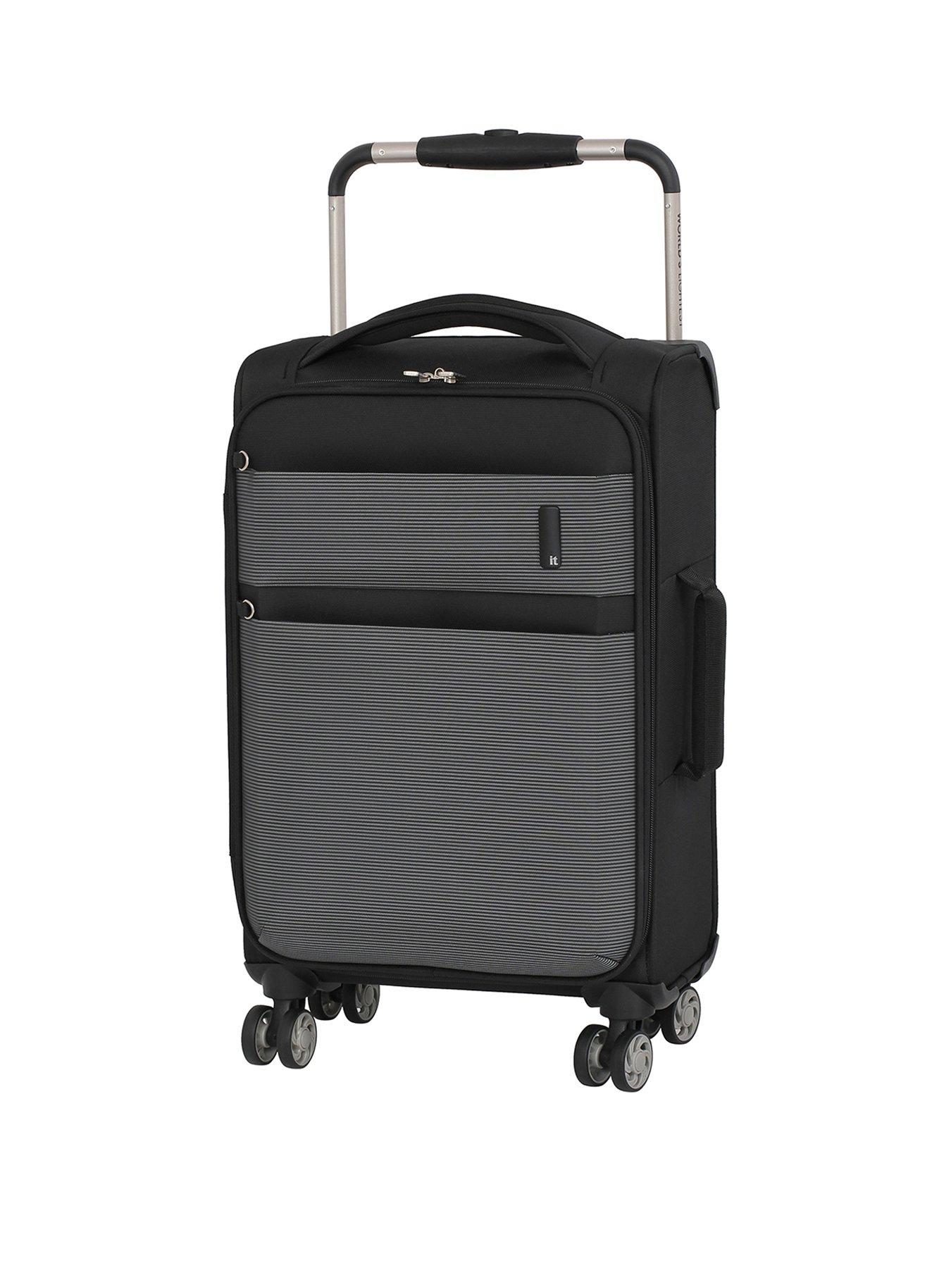 It Luggage Debonair World'S Lightest Wide Handled Design Cabin Case review