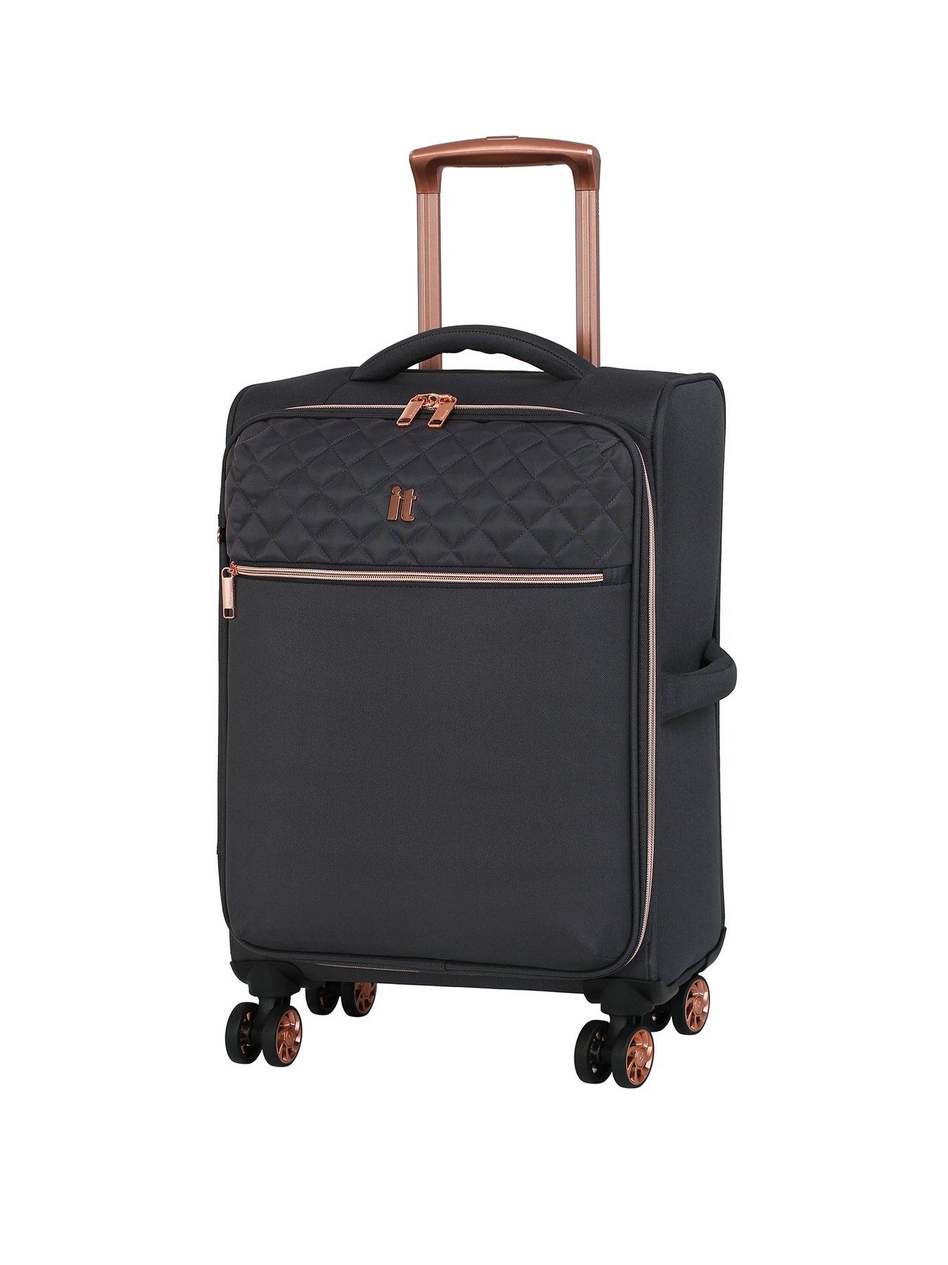 It Luggage Divinity Semi Expander Cabin Case review