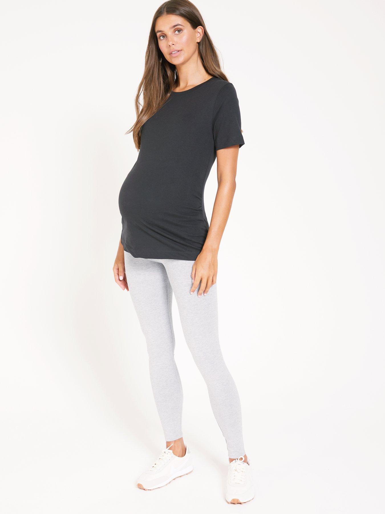Image 3 of 6 of Everyday 2 Pack Maternity T-Shirts&nbsp;- Black White