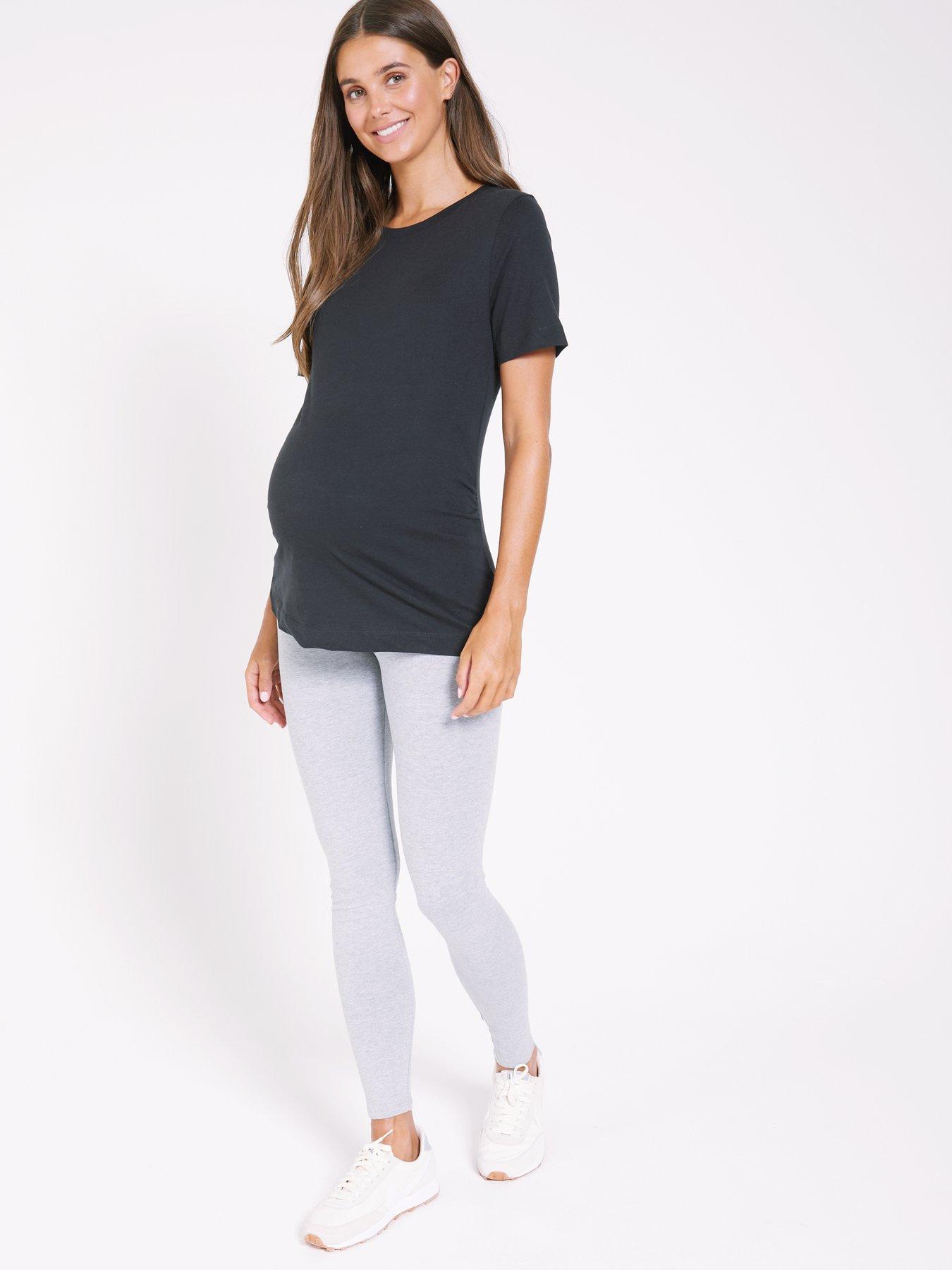 Image 5 of 6 of Everyday 2 Pack Maternity T-Shirts&nbsp;- Black White
