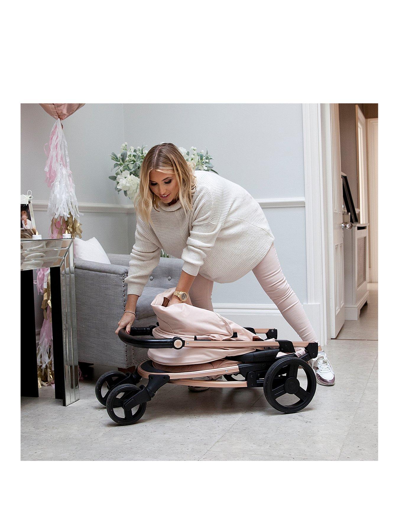 billie faiers pram mb200