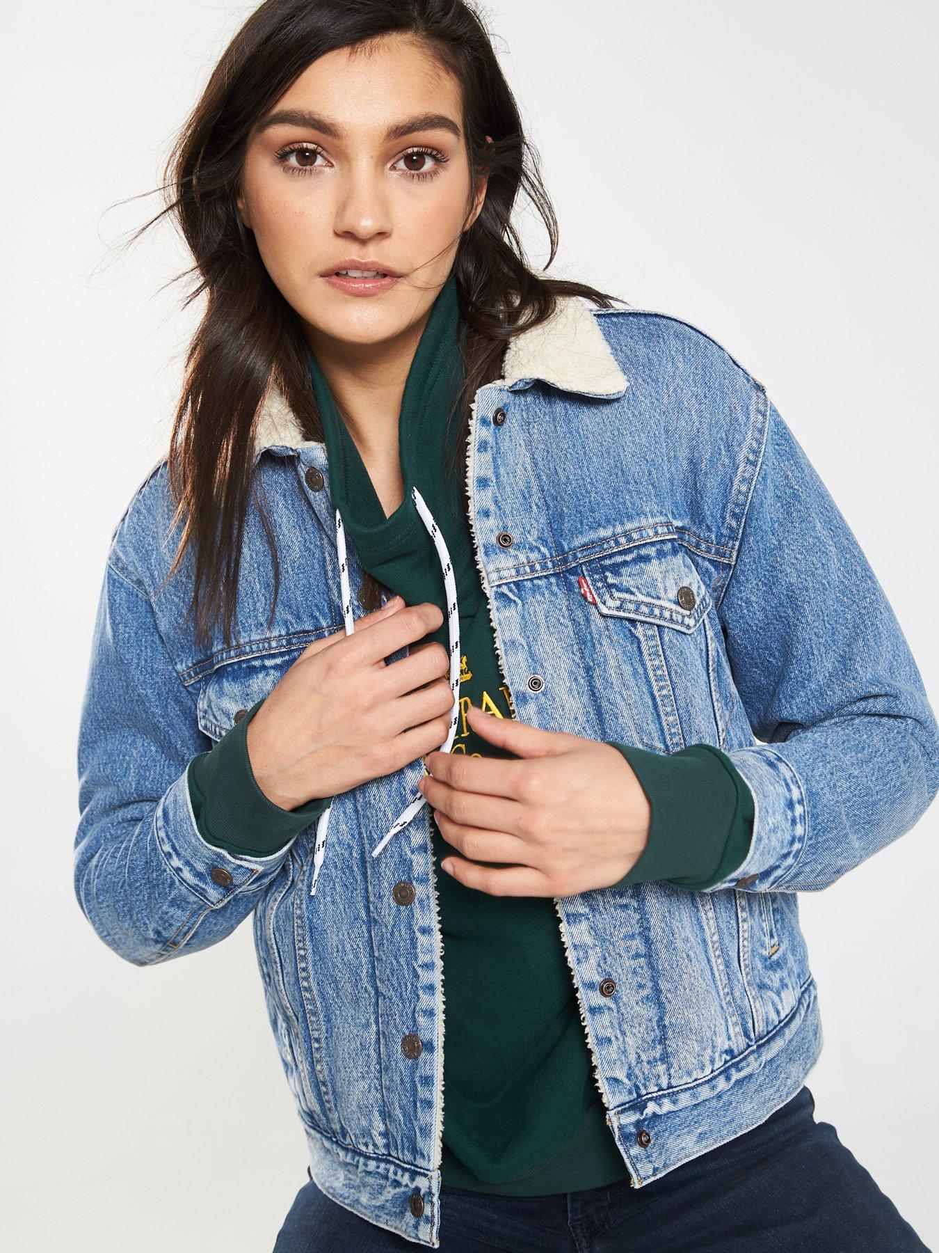 levi's cream sherpa trucker jacket