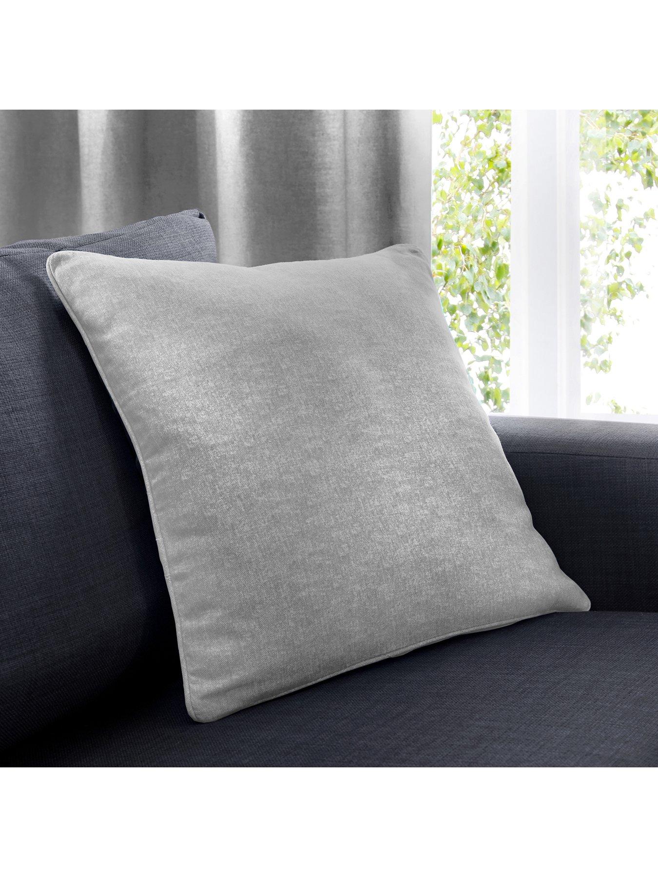 Fusion Sorbonne Filled Cushion