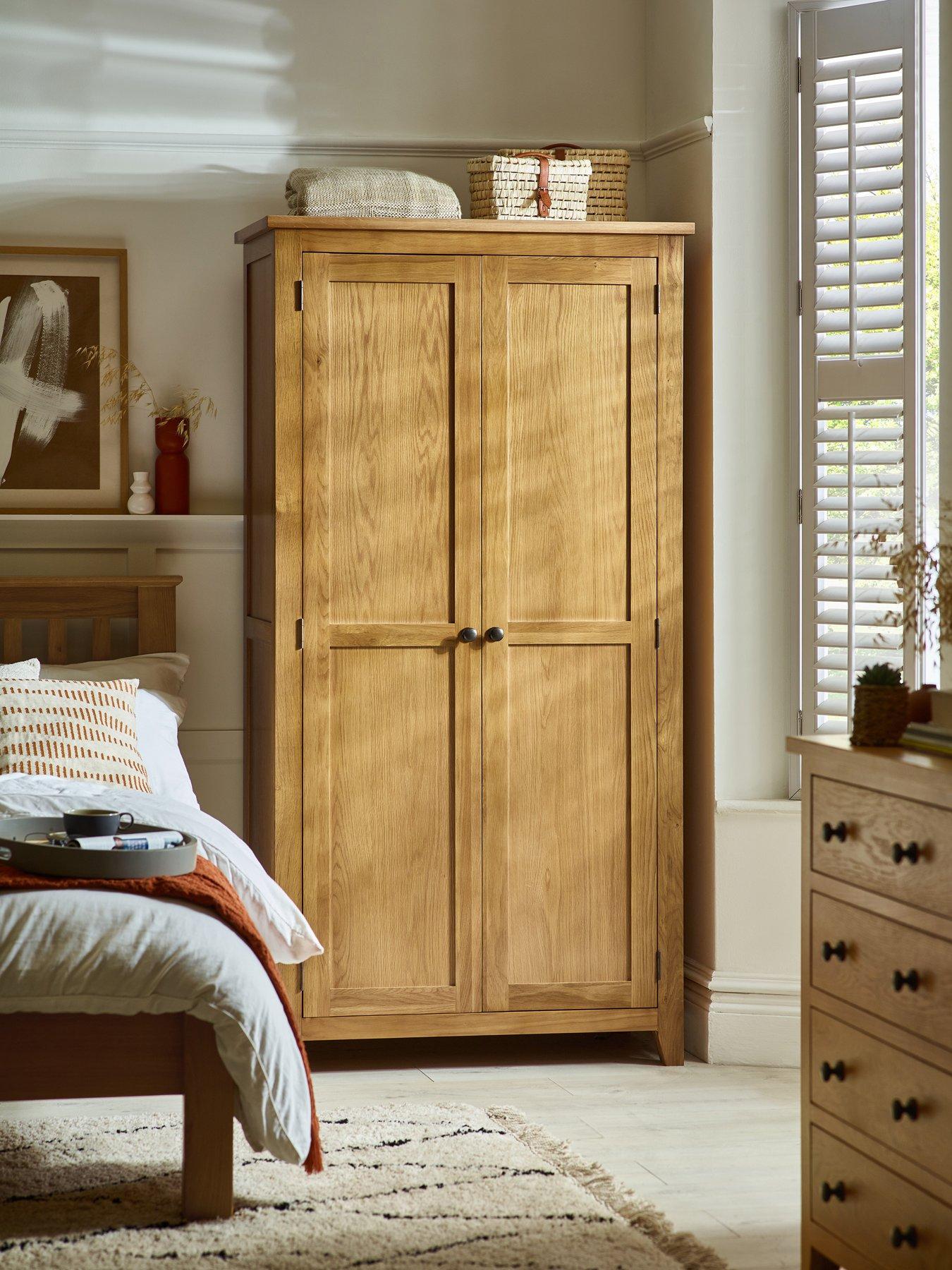 Julian Bowen Marlborough 2 Door Solid Oak/Oak Veneer Wardrobe thumbnail