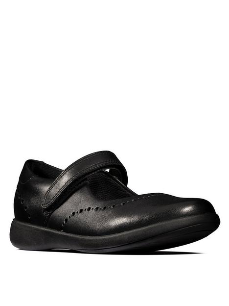 clarks-etch-craft-school-shoes-black-leather