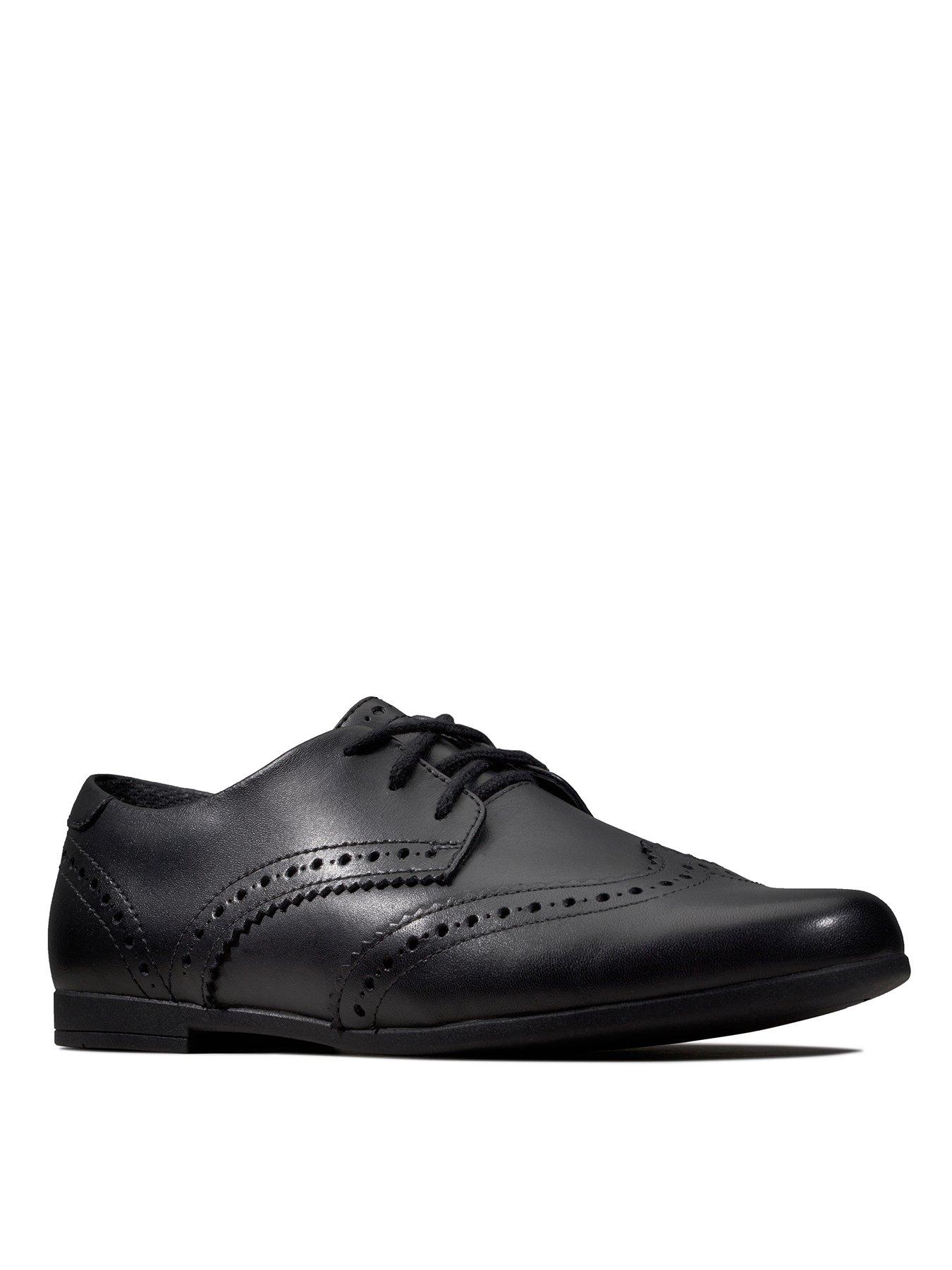 clarks shoes black leather