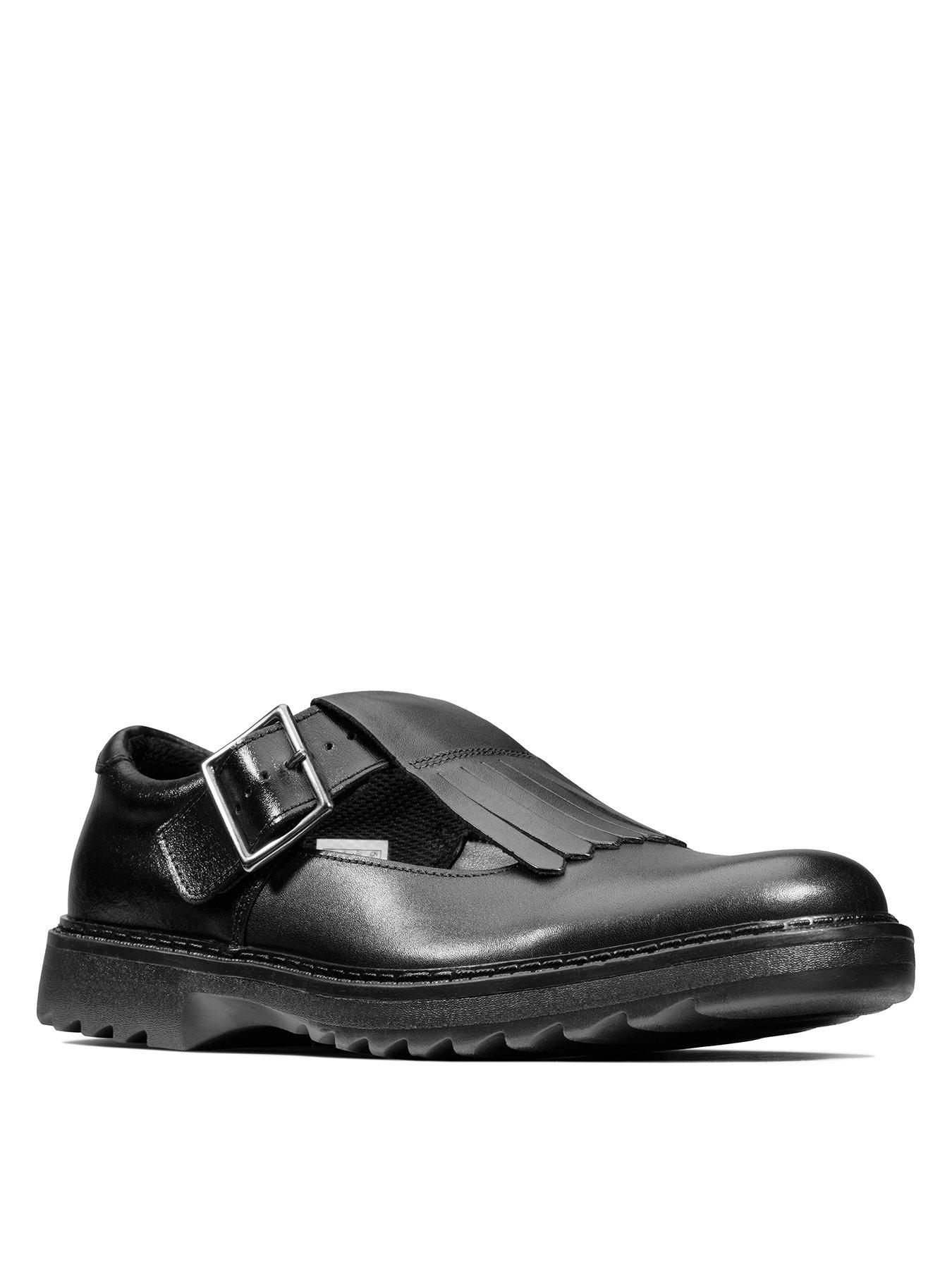 clarks shoes black leather