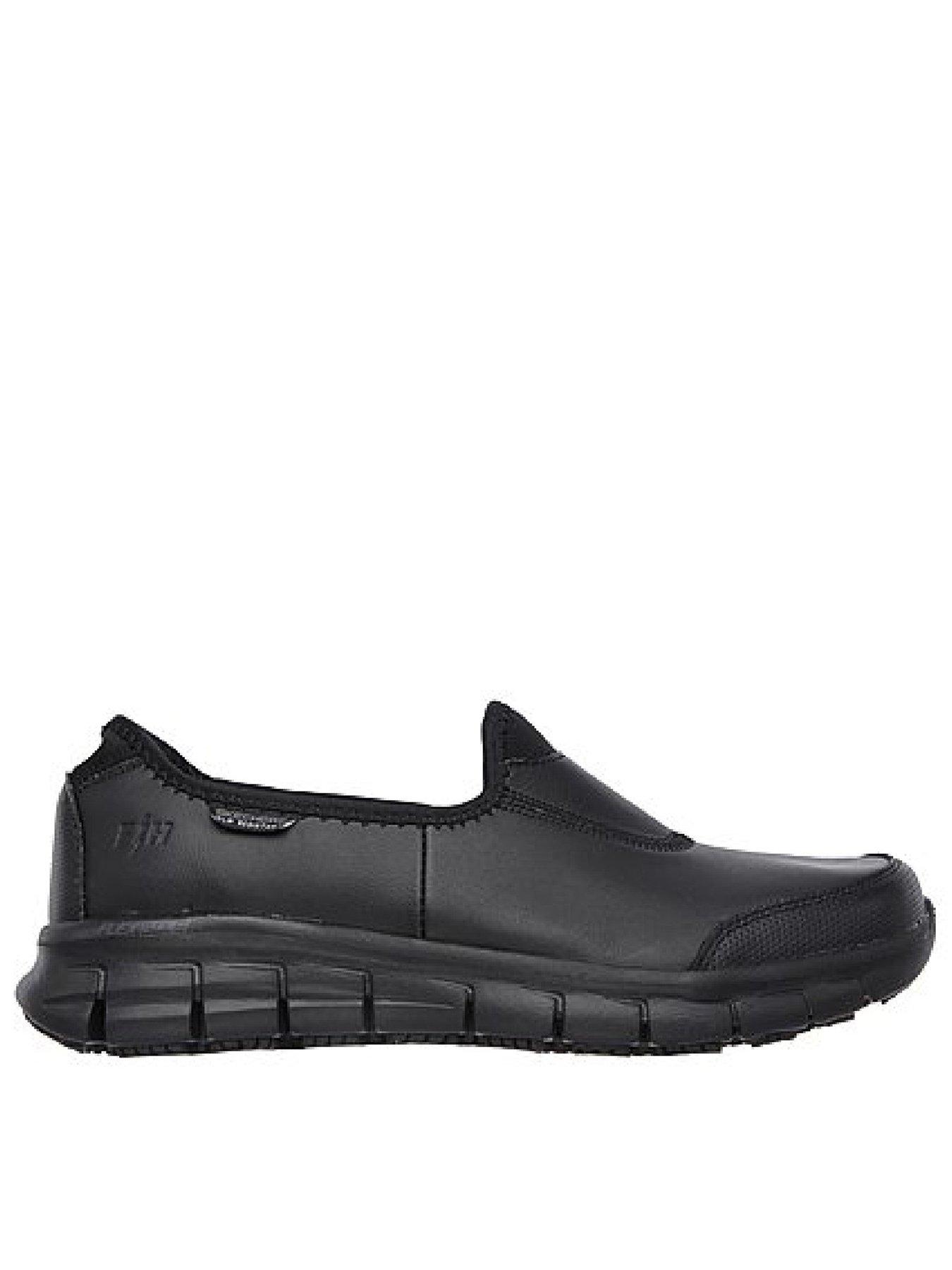 skechers adventure track