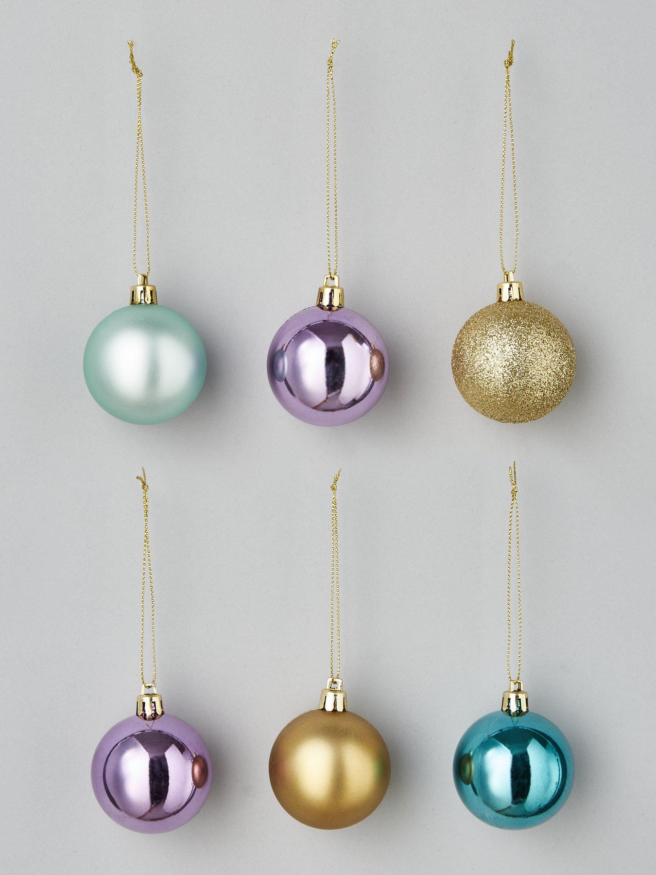 Pack Of 50 Christmas Tree Baubles &Ndash; Gold review