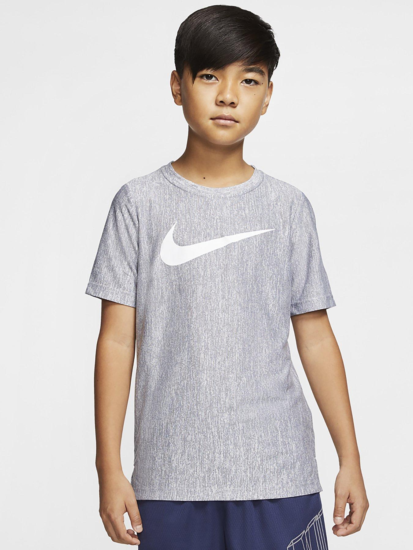 nike boy clothes on sale