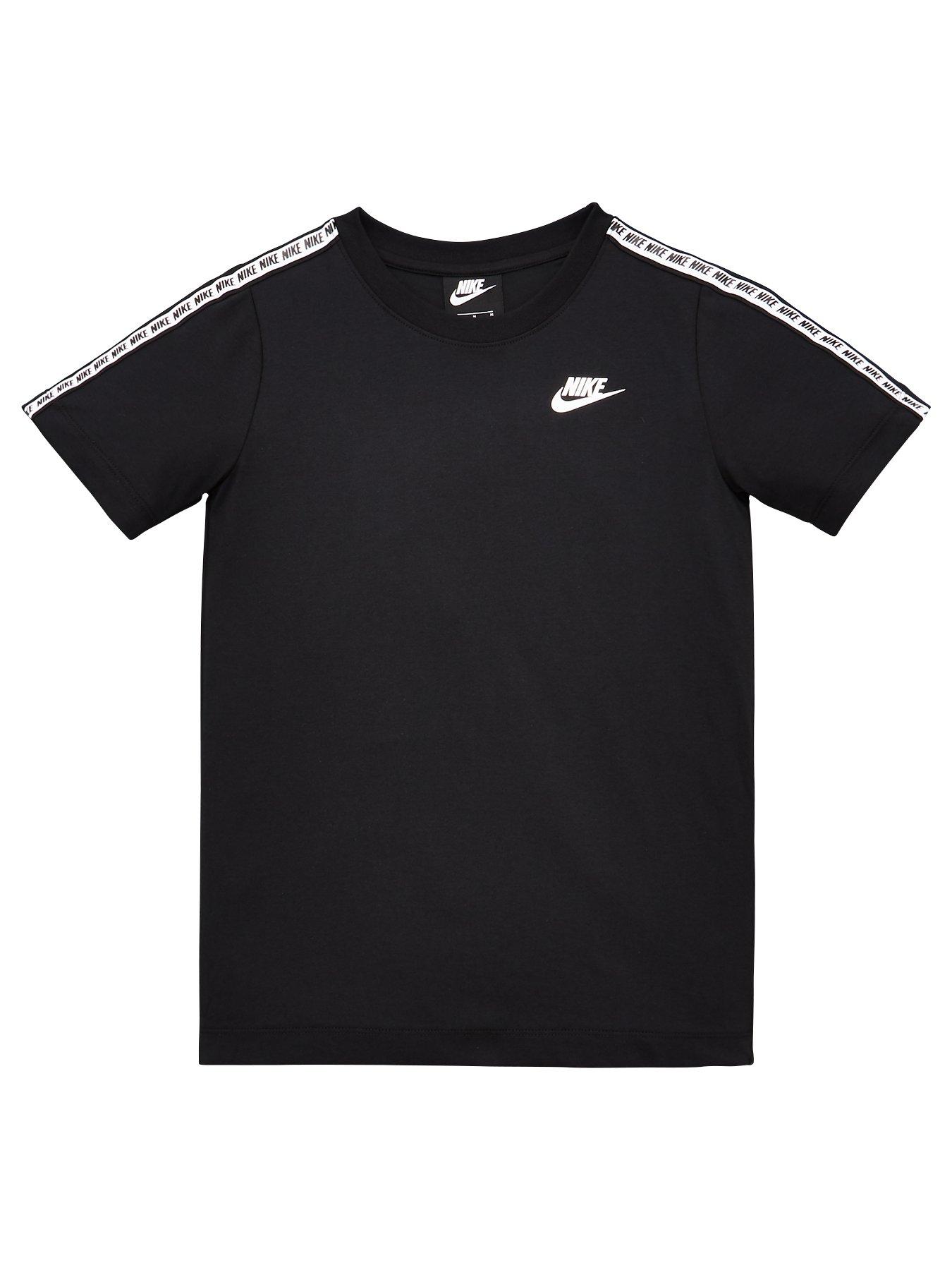 Nike Sportswear Taped T-Shirt review