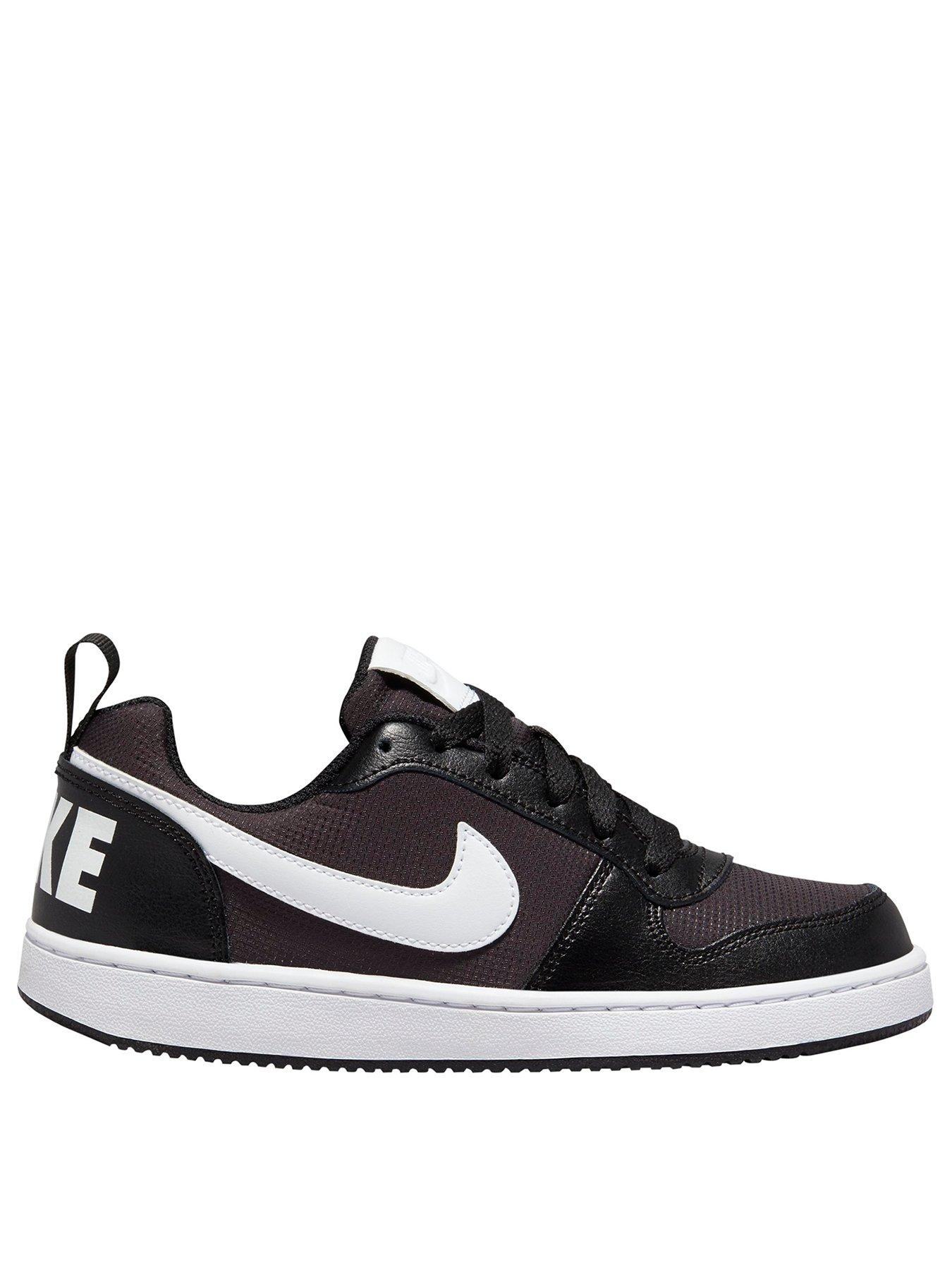 pe trainers nike