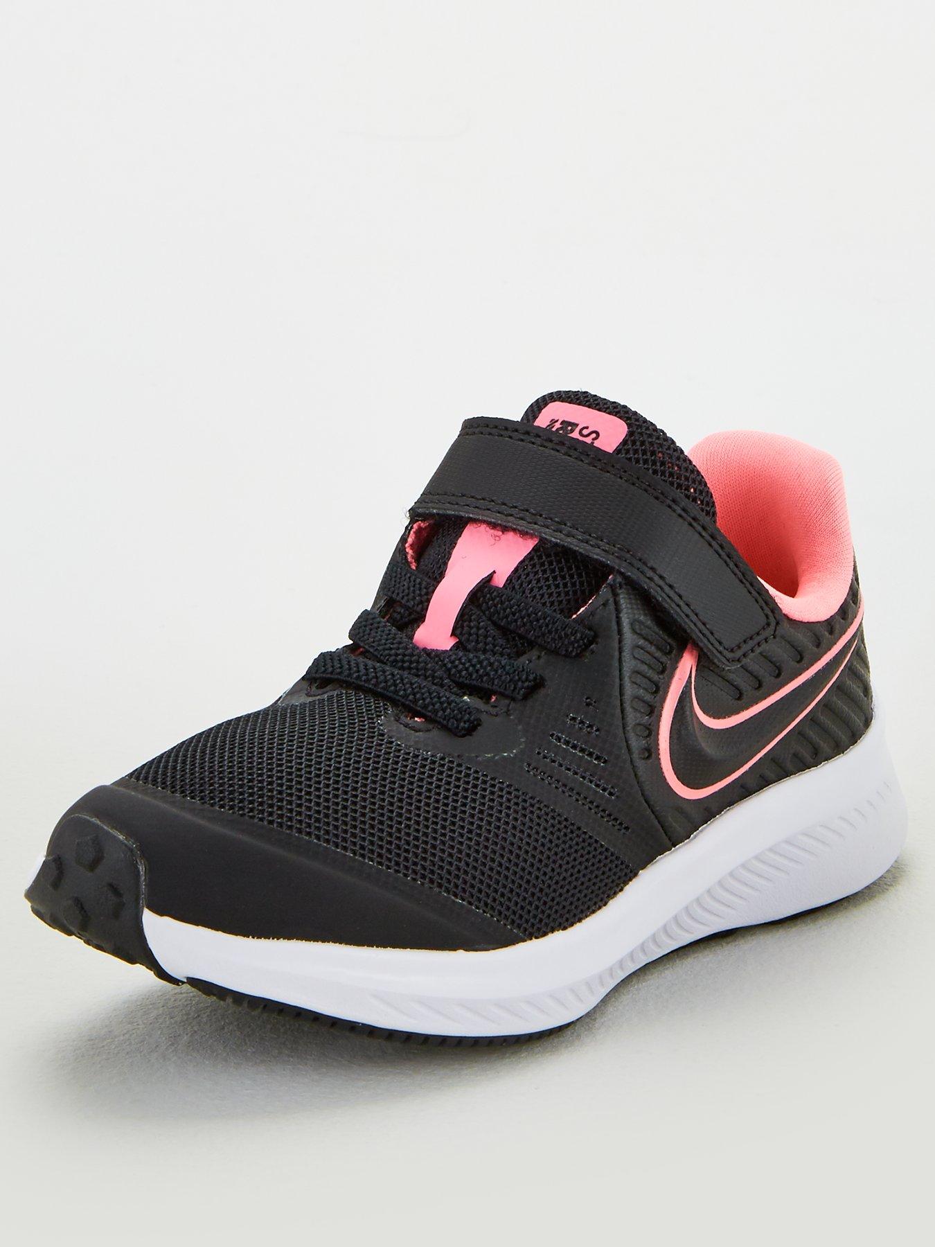 black nike girls trainers