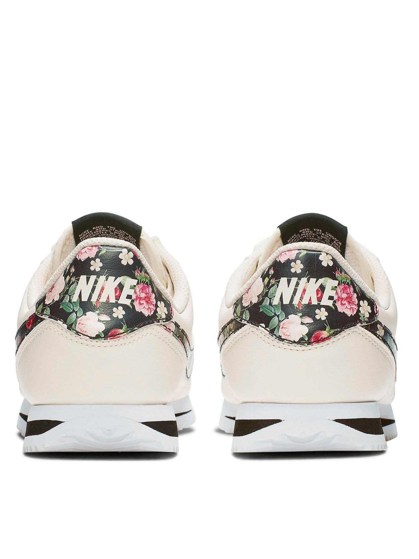 black nike cortez junior