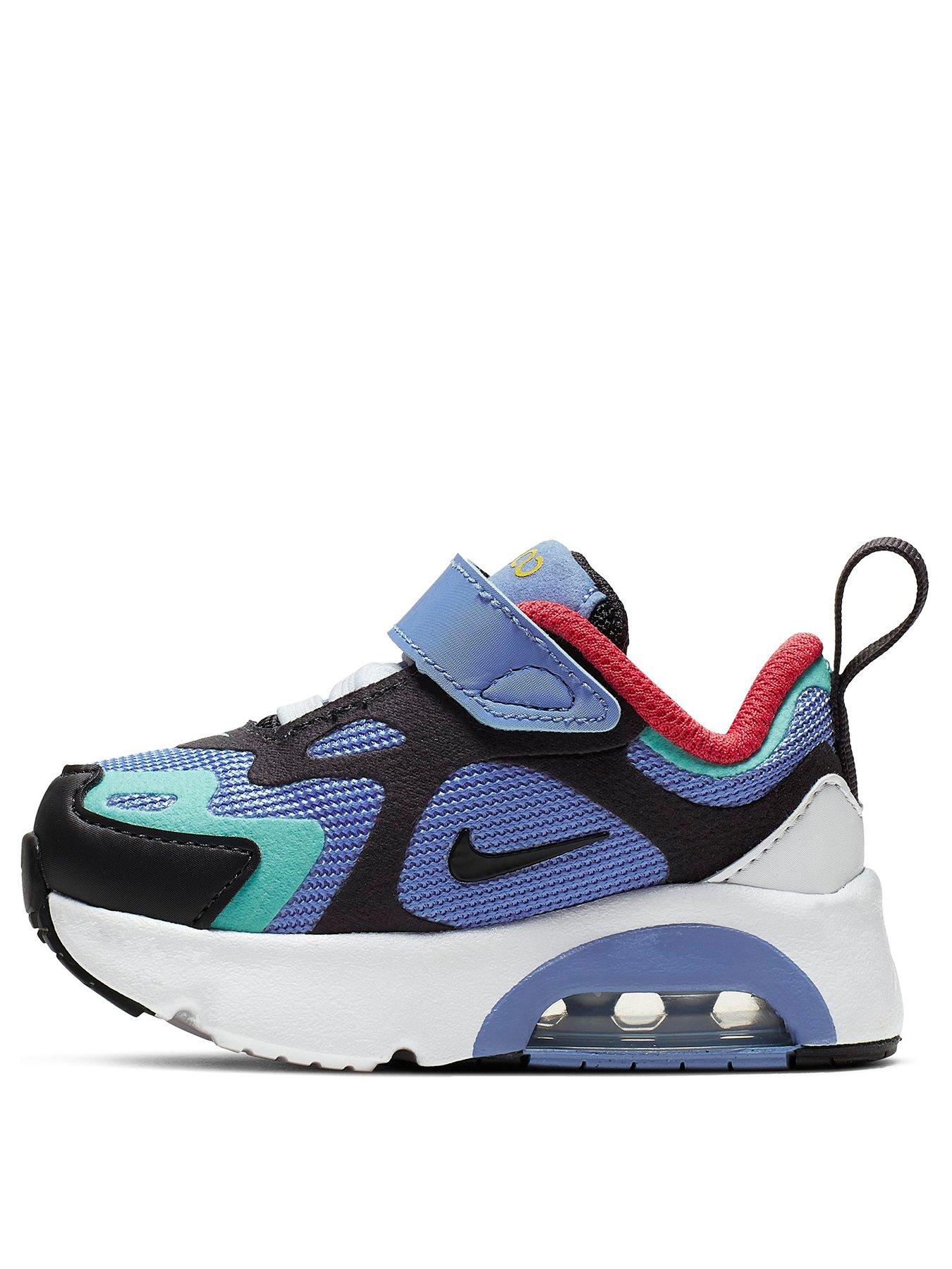 infant size 4 nike trainers
