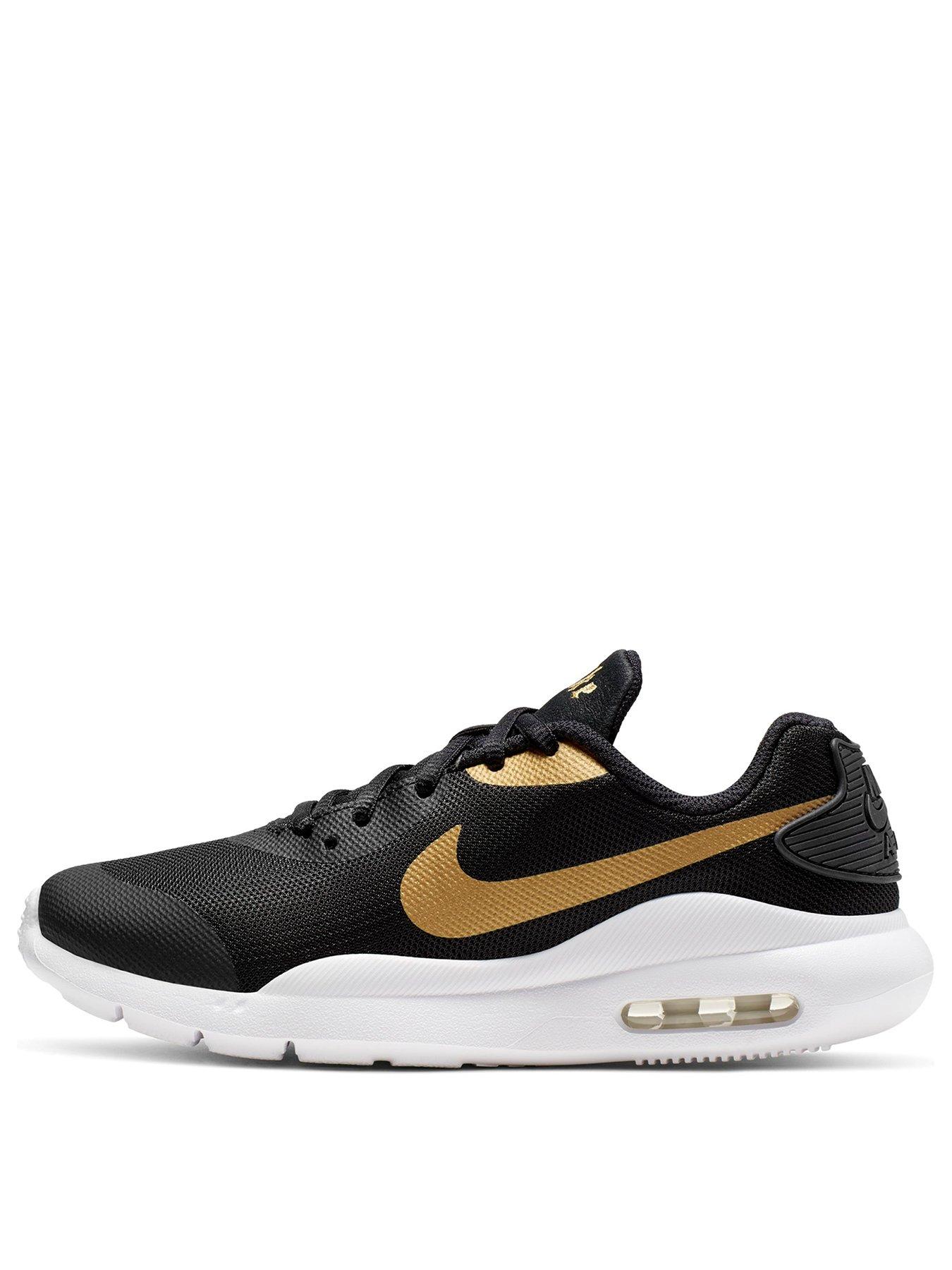 nike air max oketo junior trainers