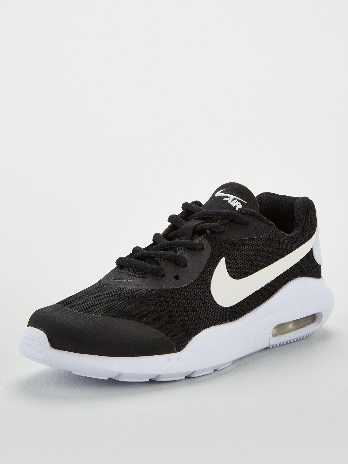 air max junior trainers
