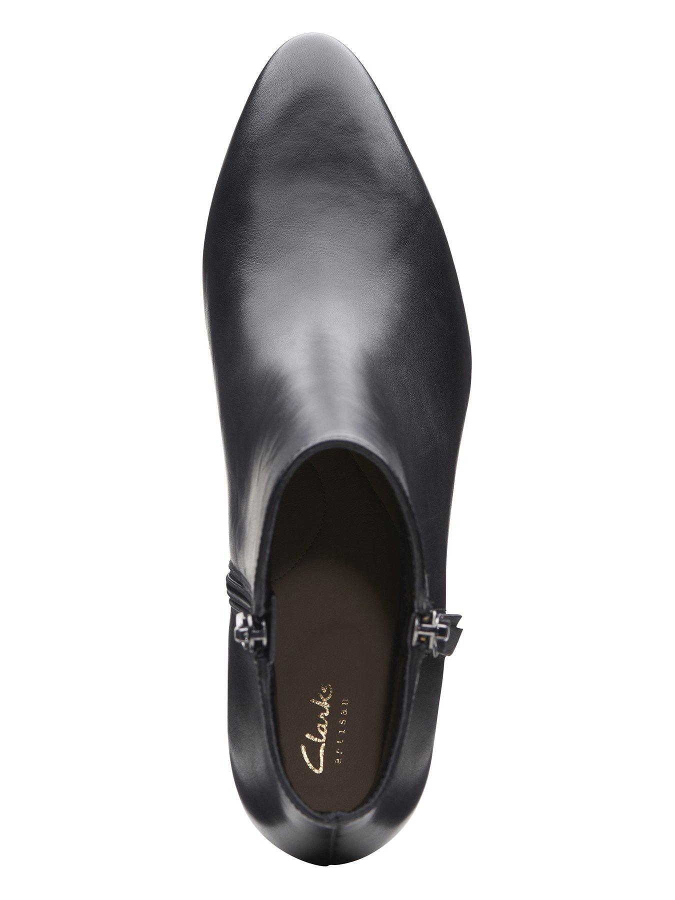 clarks calla blossom bootie