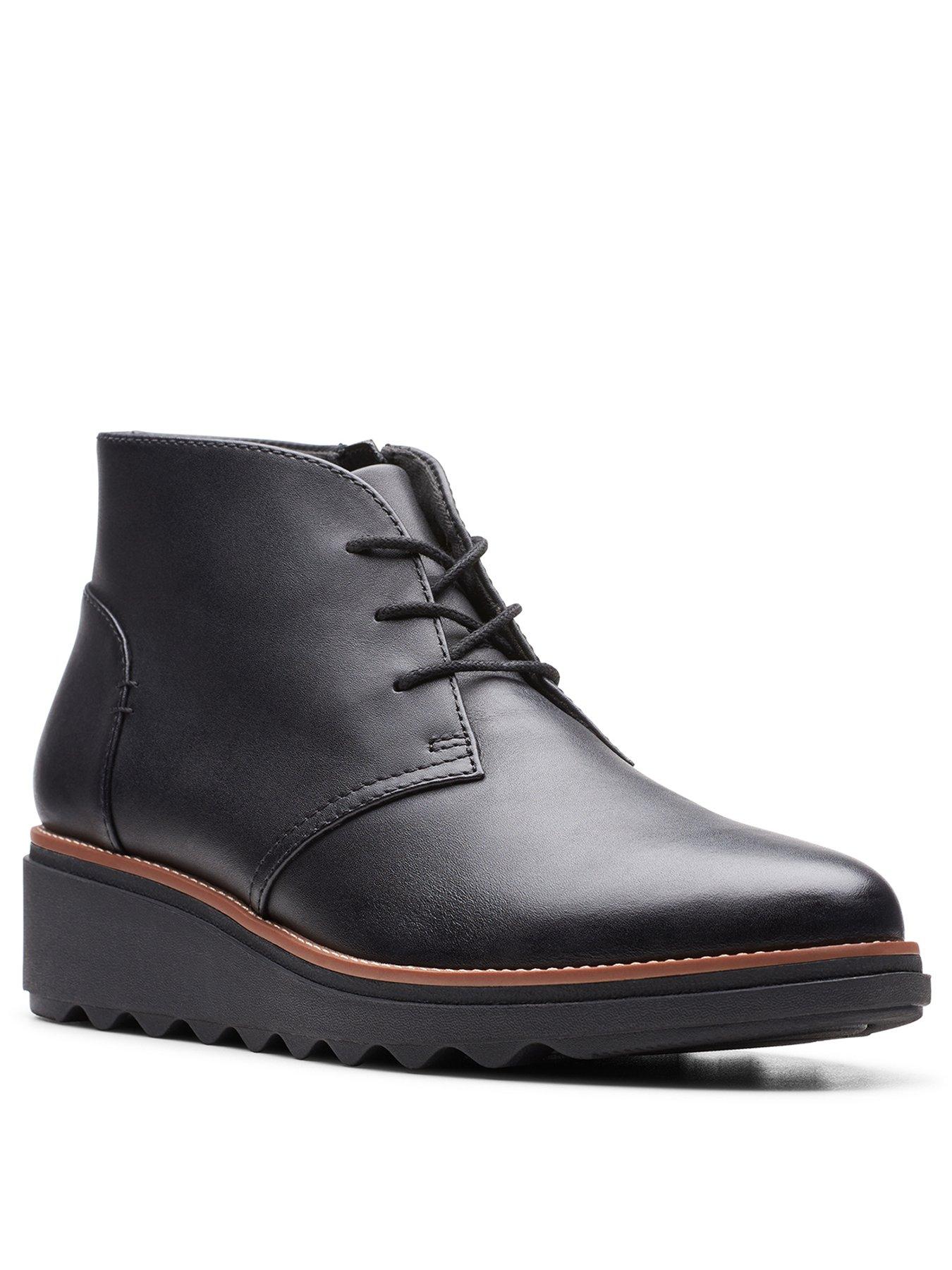 clarks sharon hop wedge bootie