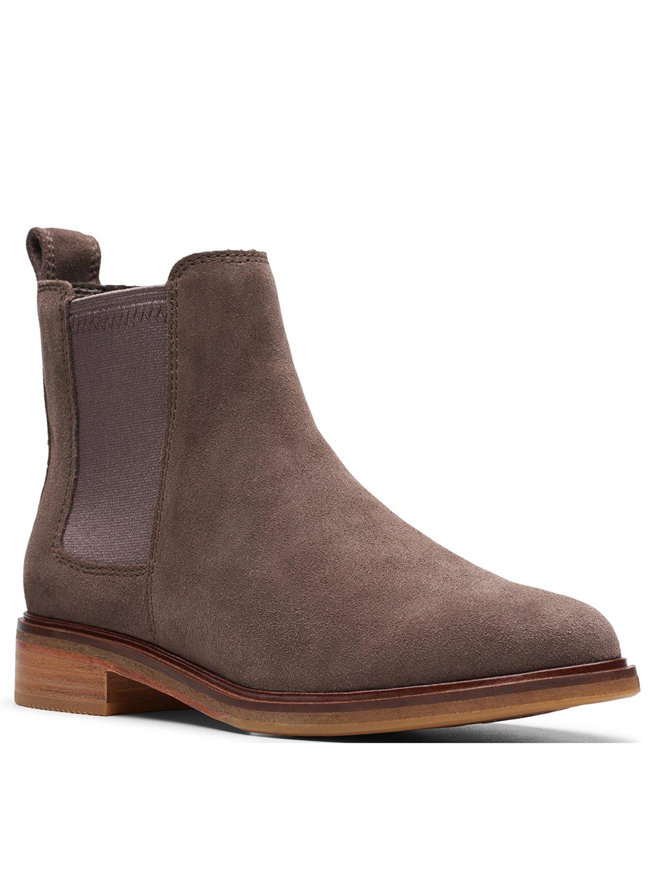 clarks seconds