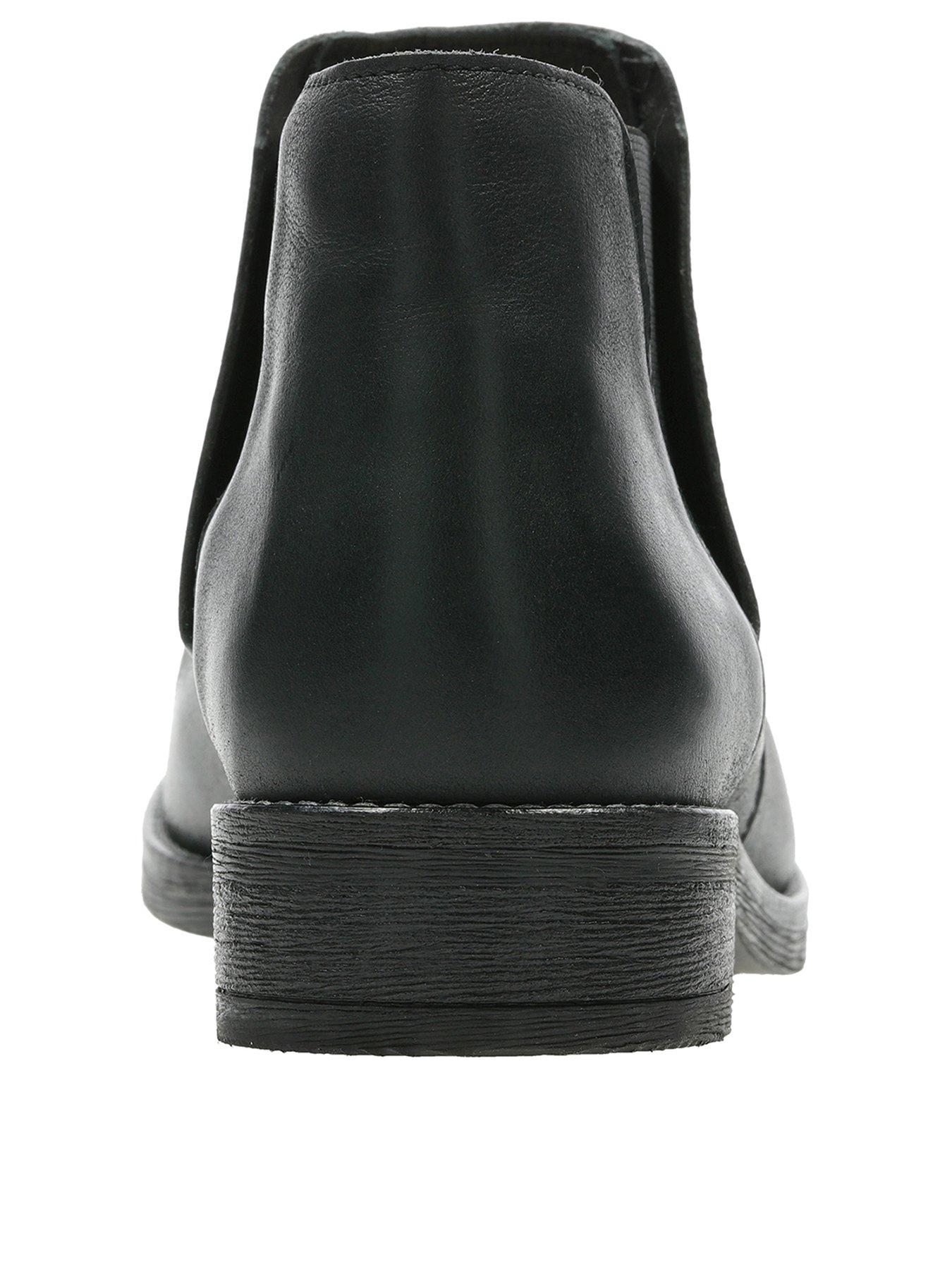 clarks demi beat black interest