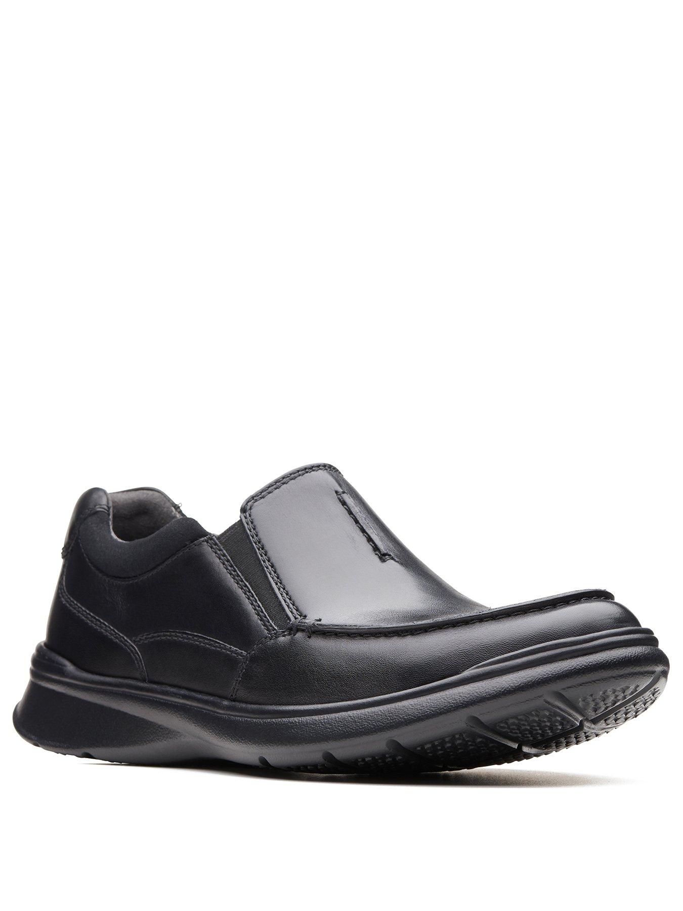 wide fit clarks