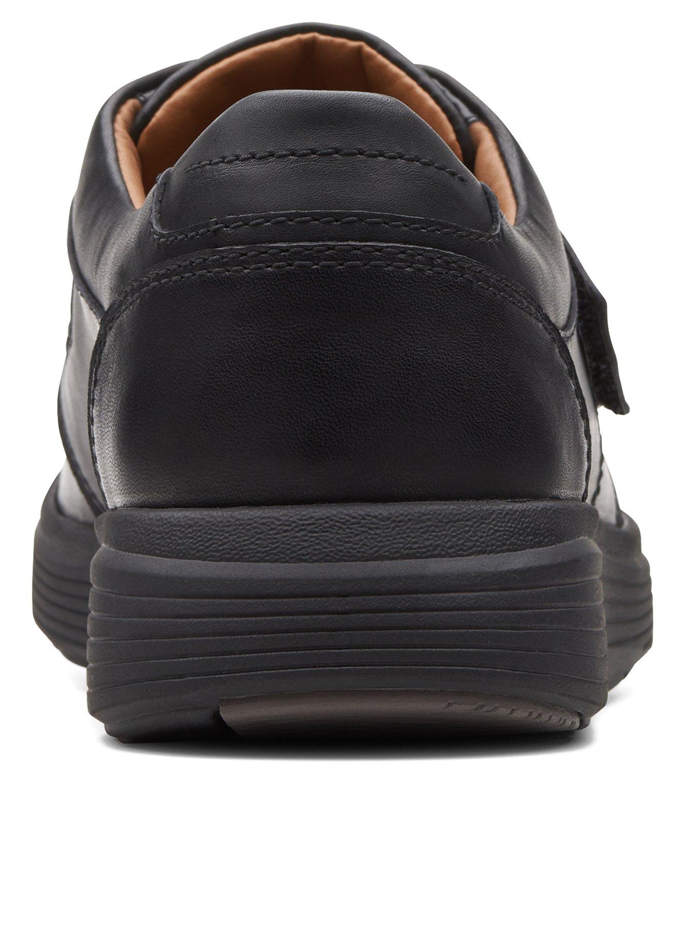 un abode strap clarks