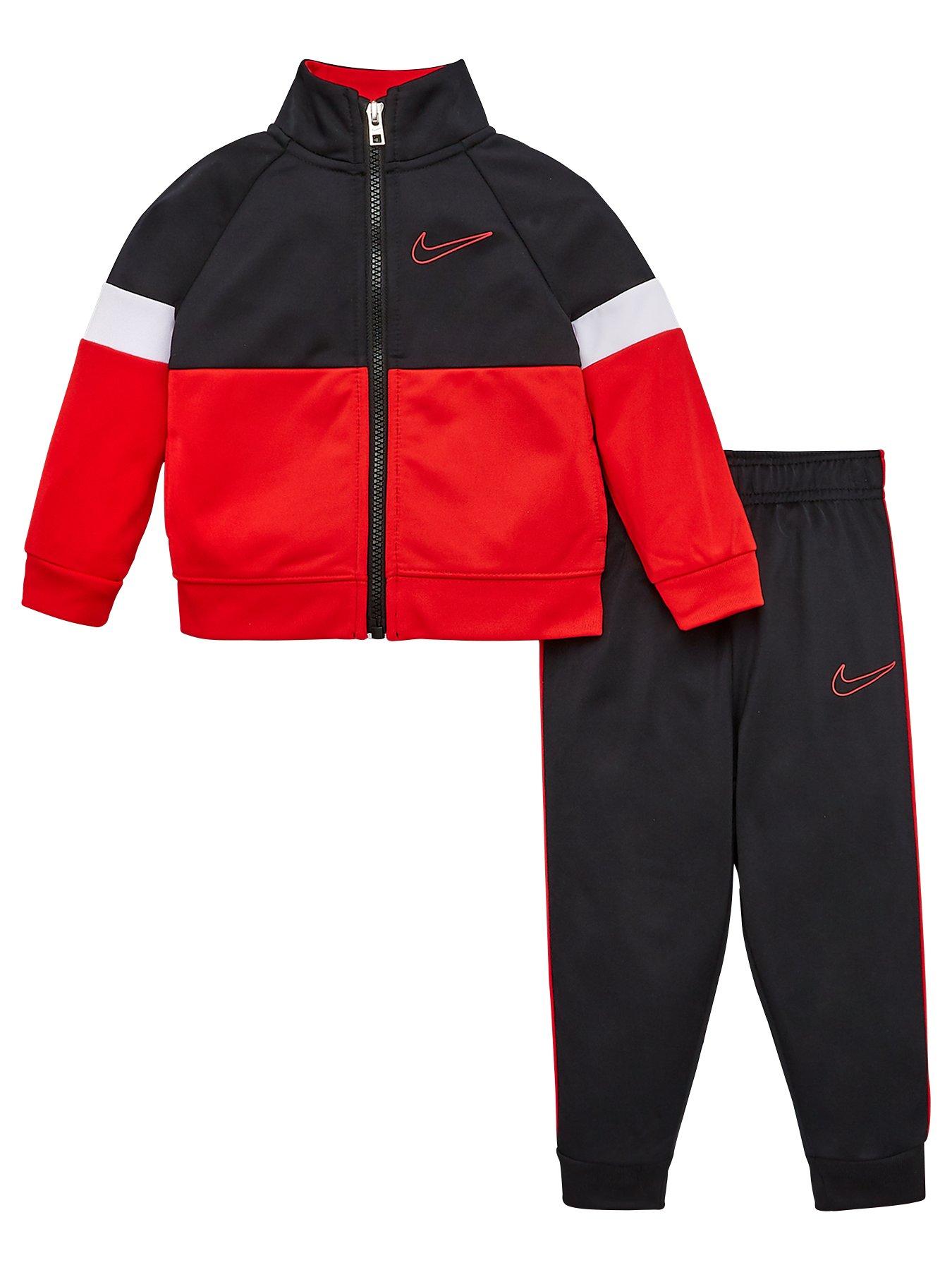 Nike Infant Color Block Tricot Set review