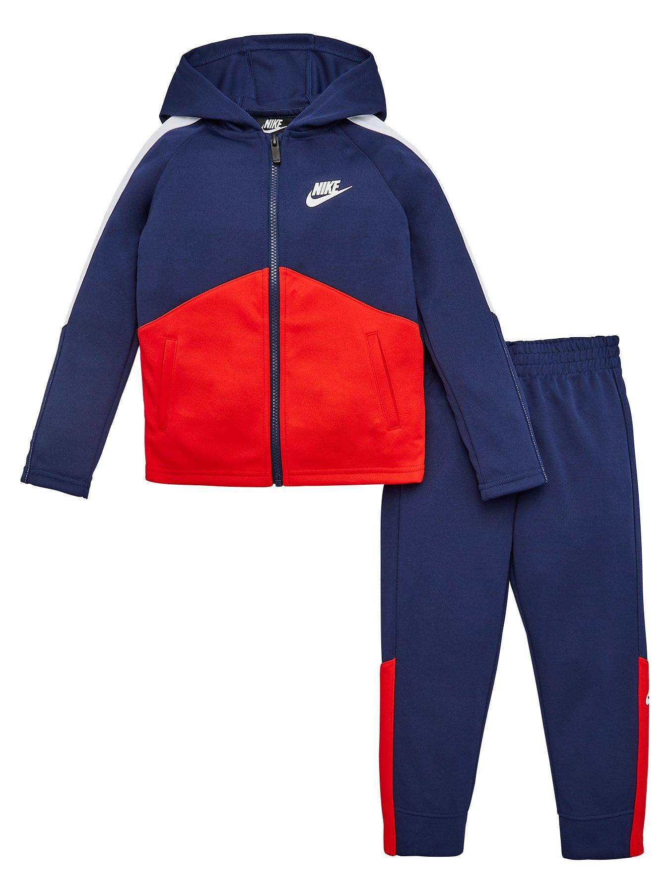 Nike Childrens Tribute Set review