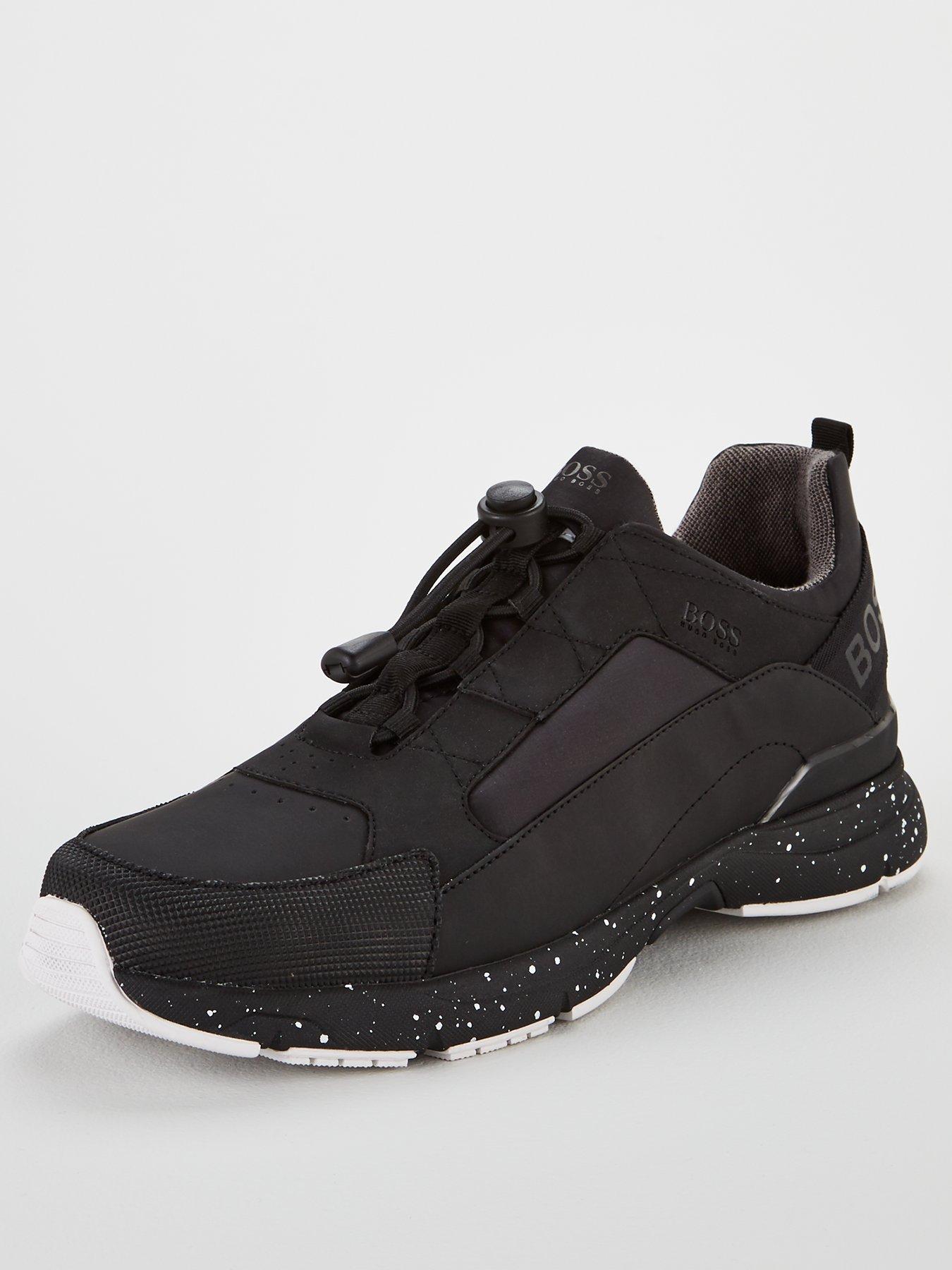 boss velocity trainers